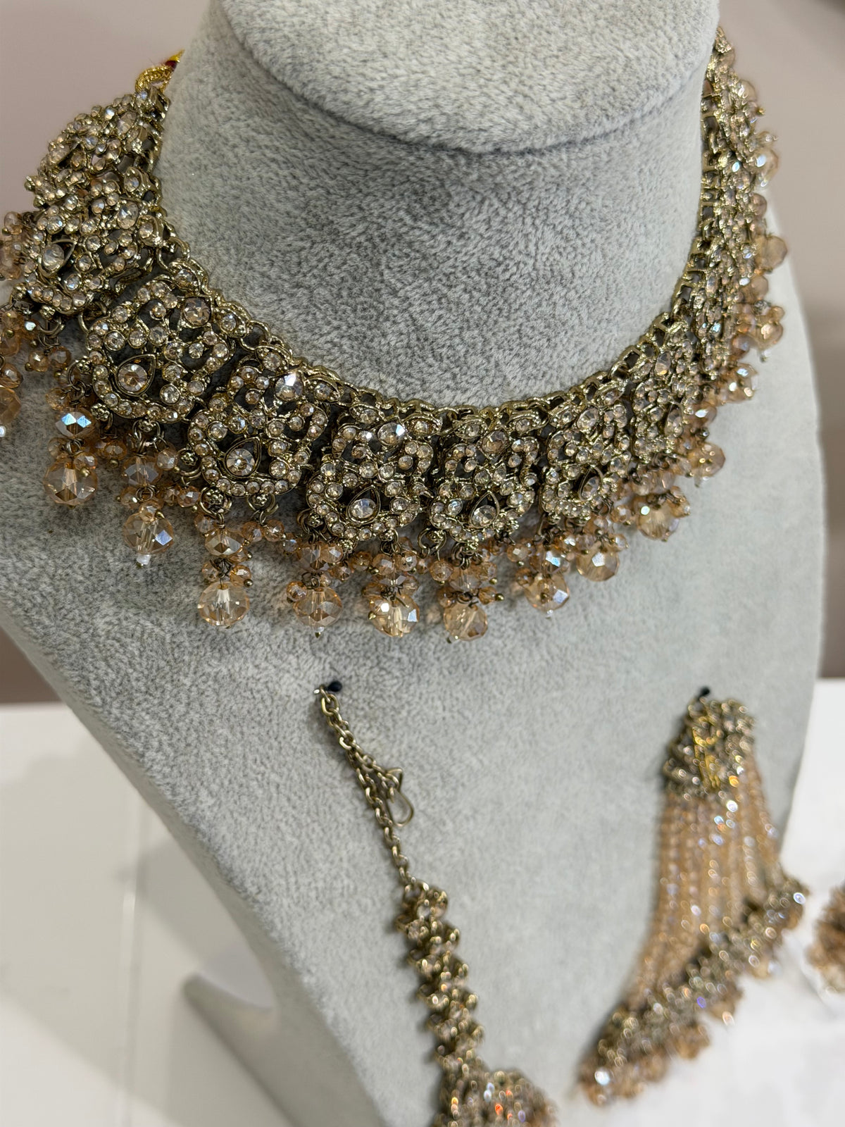 Golden Jewellery Set
