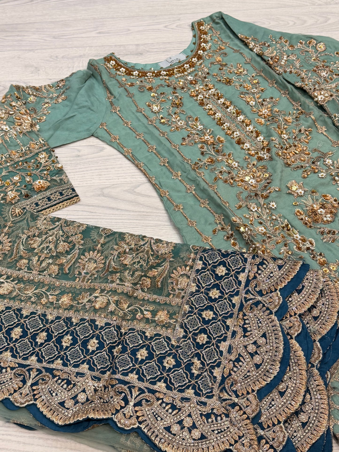 Imrozia Embroidered Net Collection