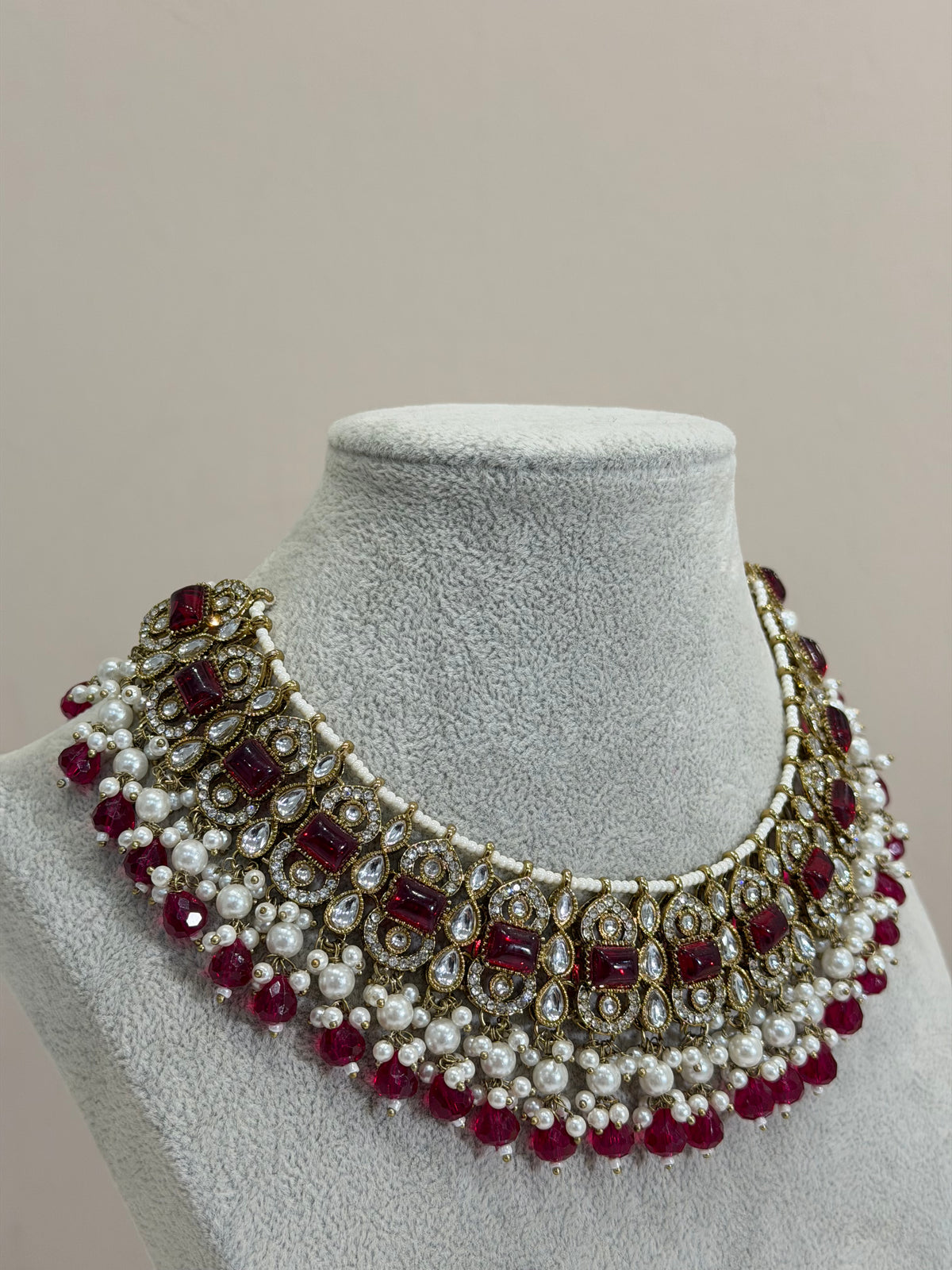 Red / Pearl Jewellery Set