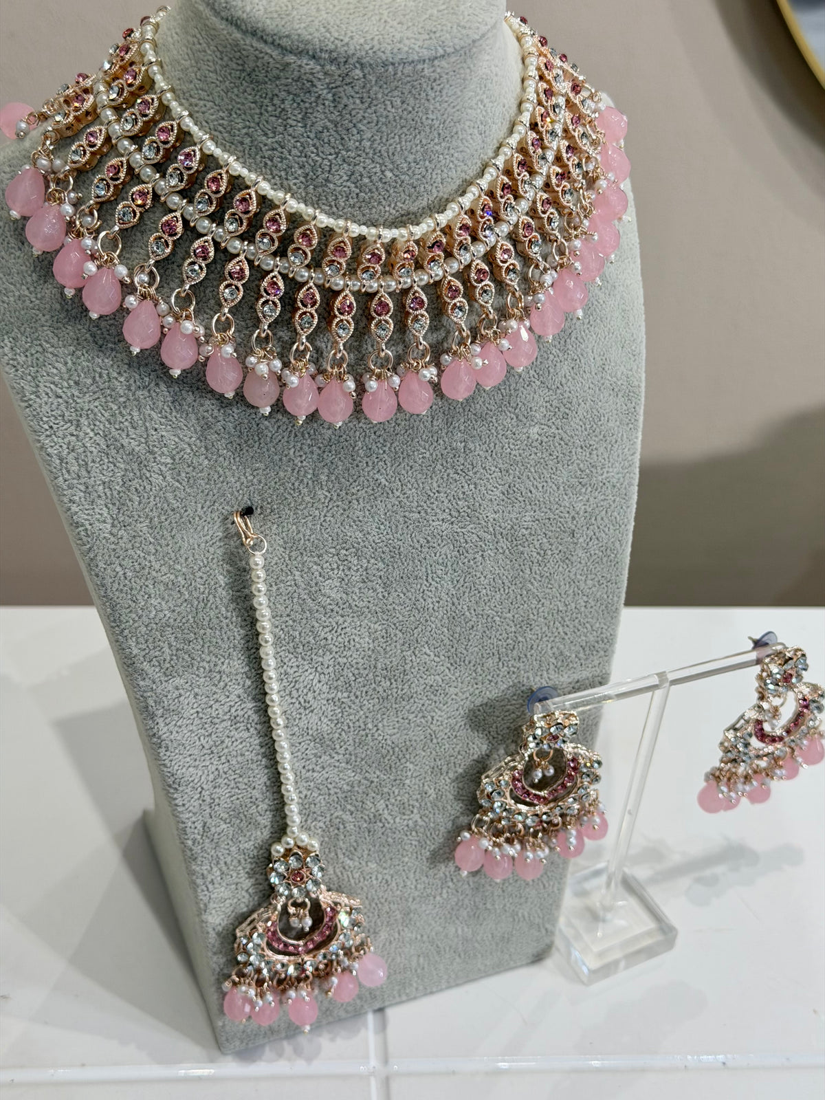 Baby Pink / Rosegold Jewellery Set B23
