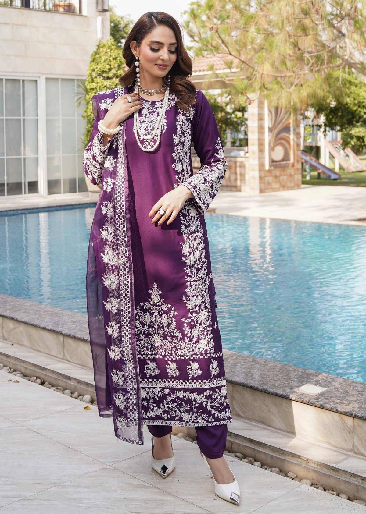HK311 - Linen Outfit 2025