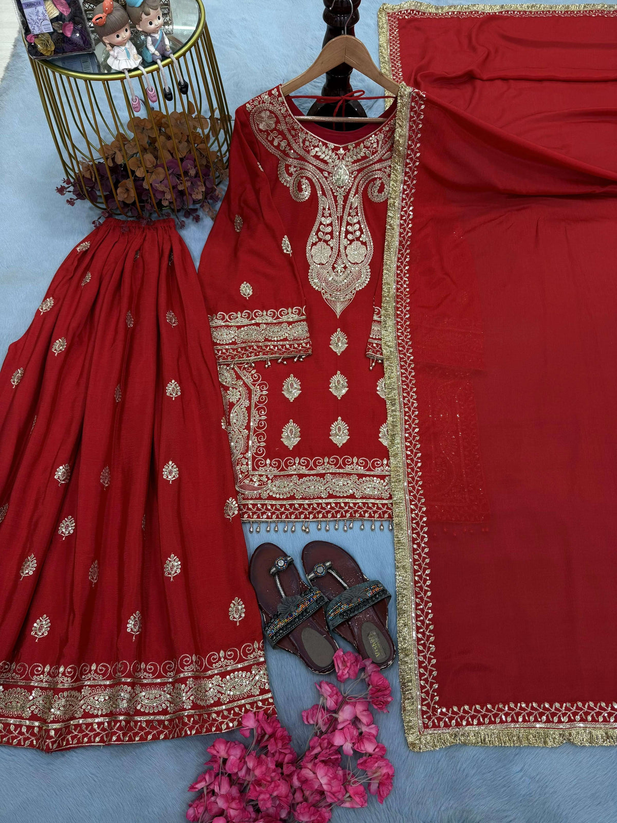 Designer Partywear-Set aus Chinon-Seide - Rot
