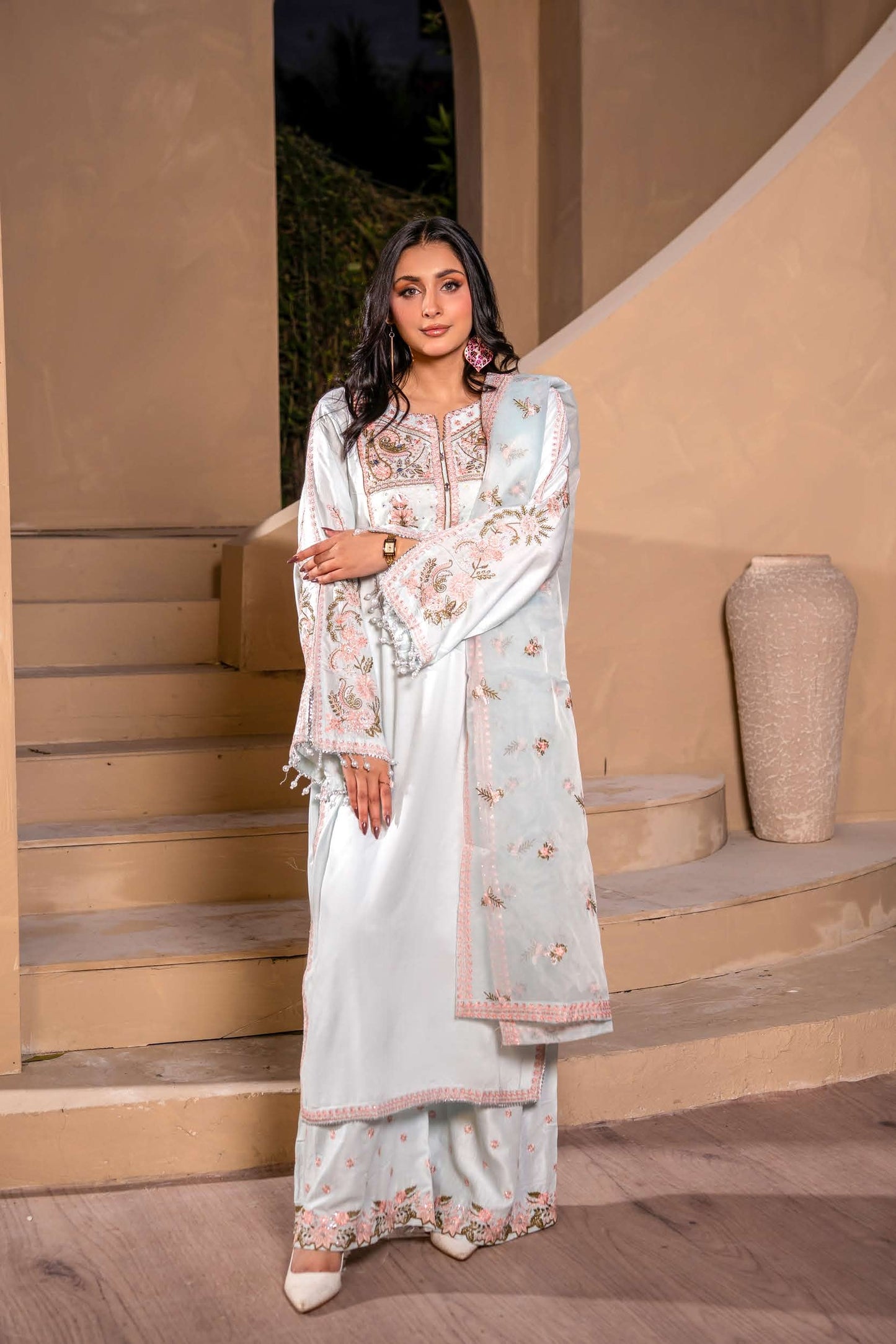 Mother Daughter Linen Embroidered - Mint Blue