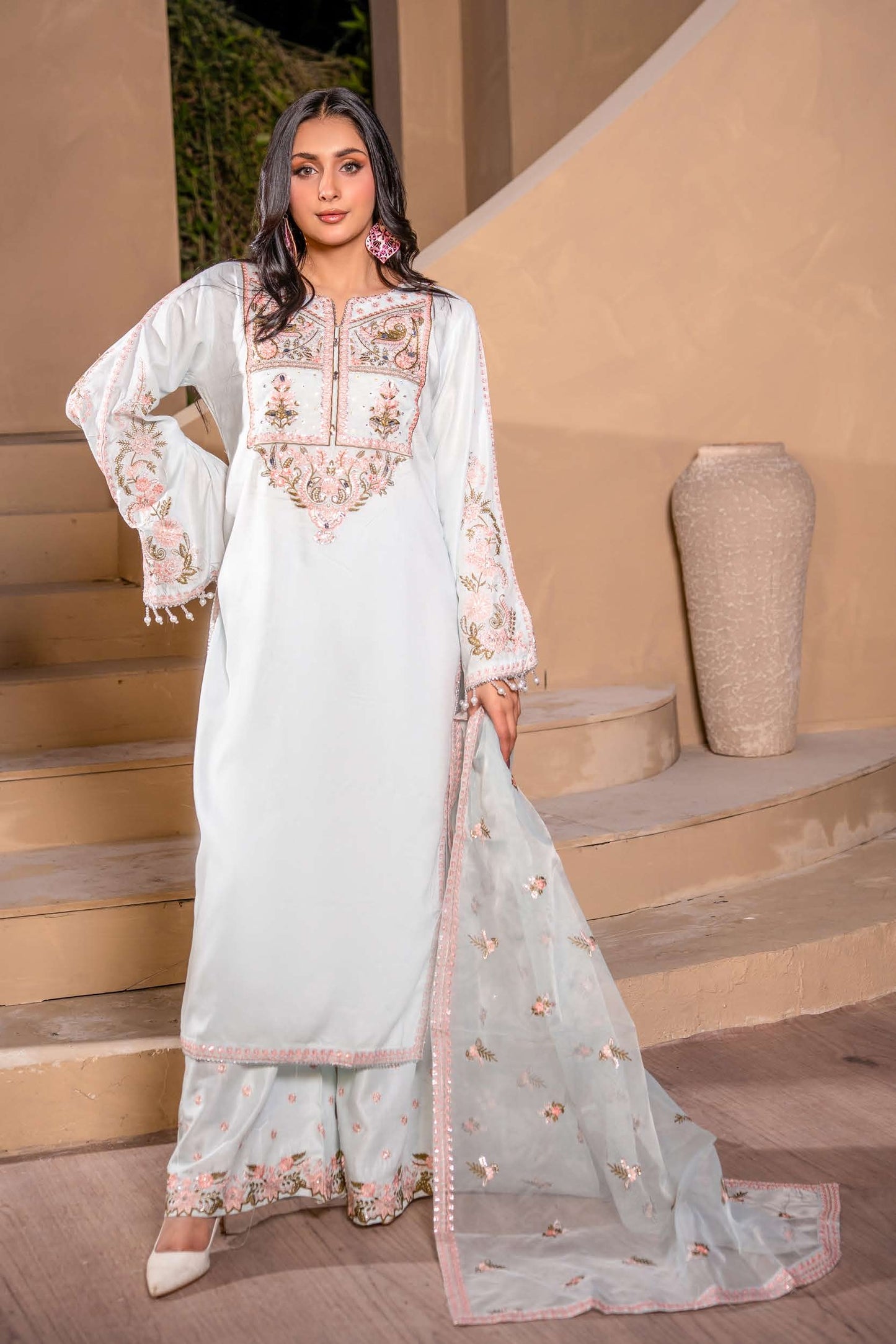 Mother Daughter Linen Embroidered - Mint Blue