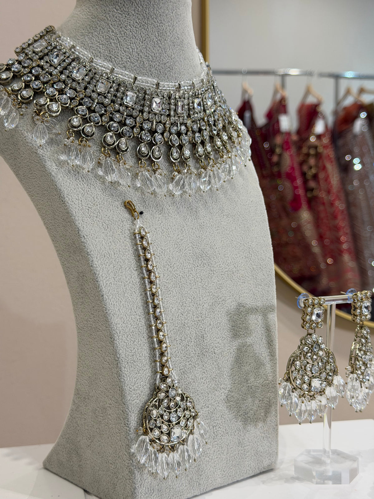 Translucent / Gold Jewellery Set
