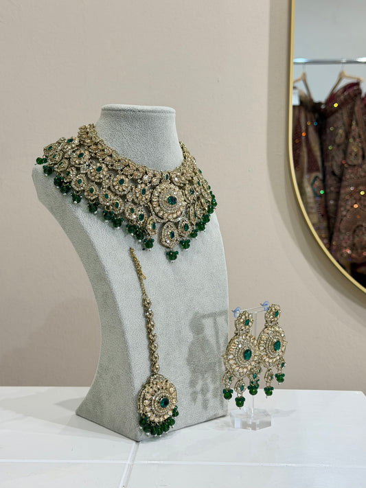 Green Jewellery Set