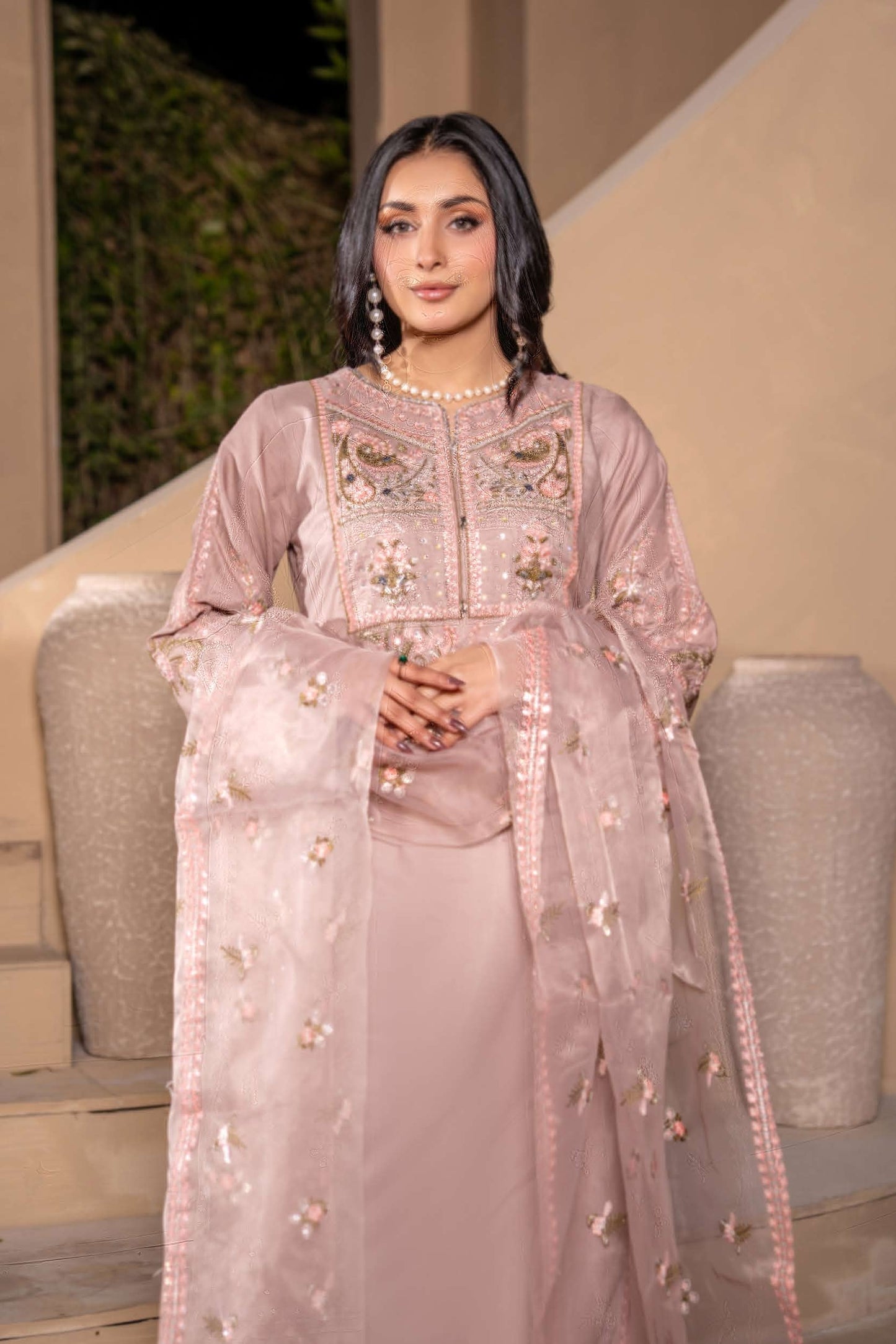 Mother Daughter Linen Embroidered - Nude rose