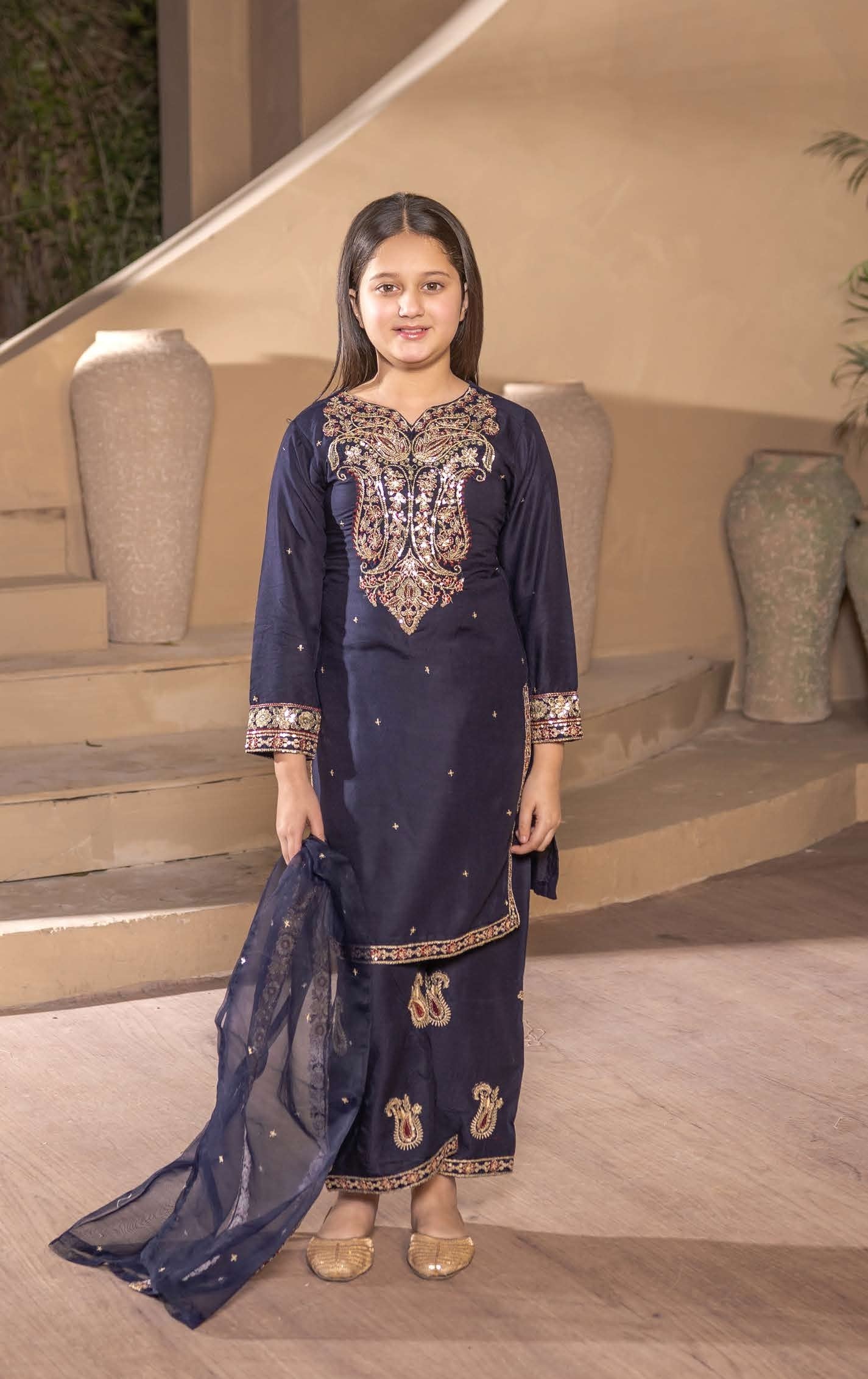 Mother Daughter Linen Embroidered - Navy