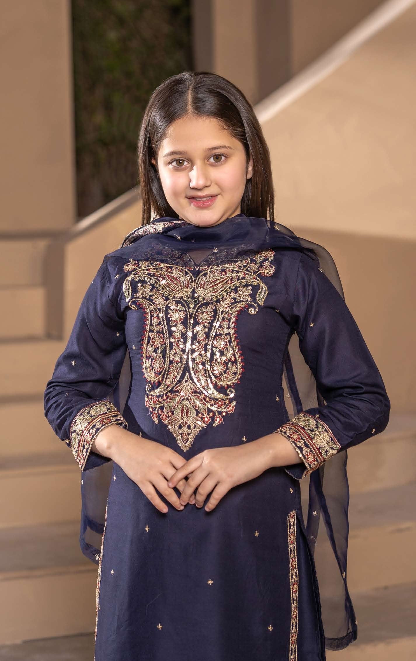 Mother Daughter Linen Embroidered - Navy