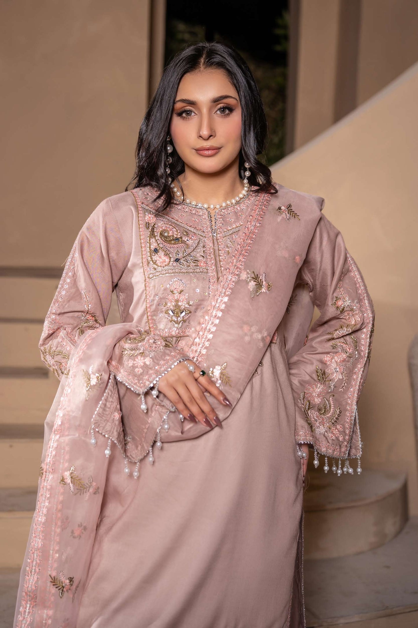 Mother Daughter Linen Embroidered - Nude rose