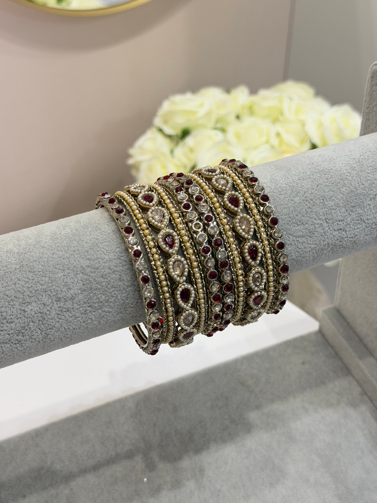 Red / Pearl Metal Bangles - 10-teilig