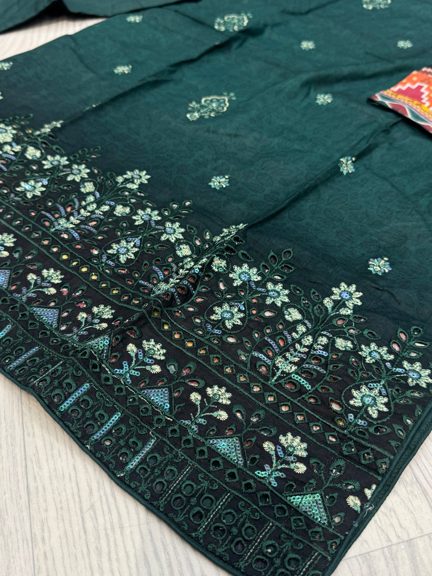 3-teiliges Suit Set aus Lawn- Suit D05