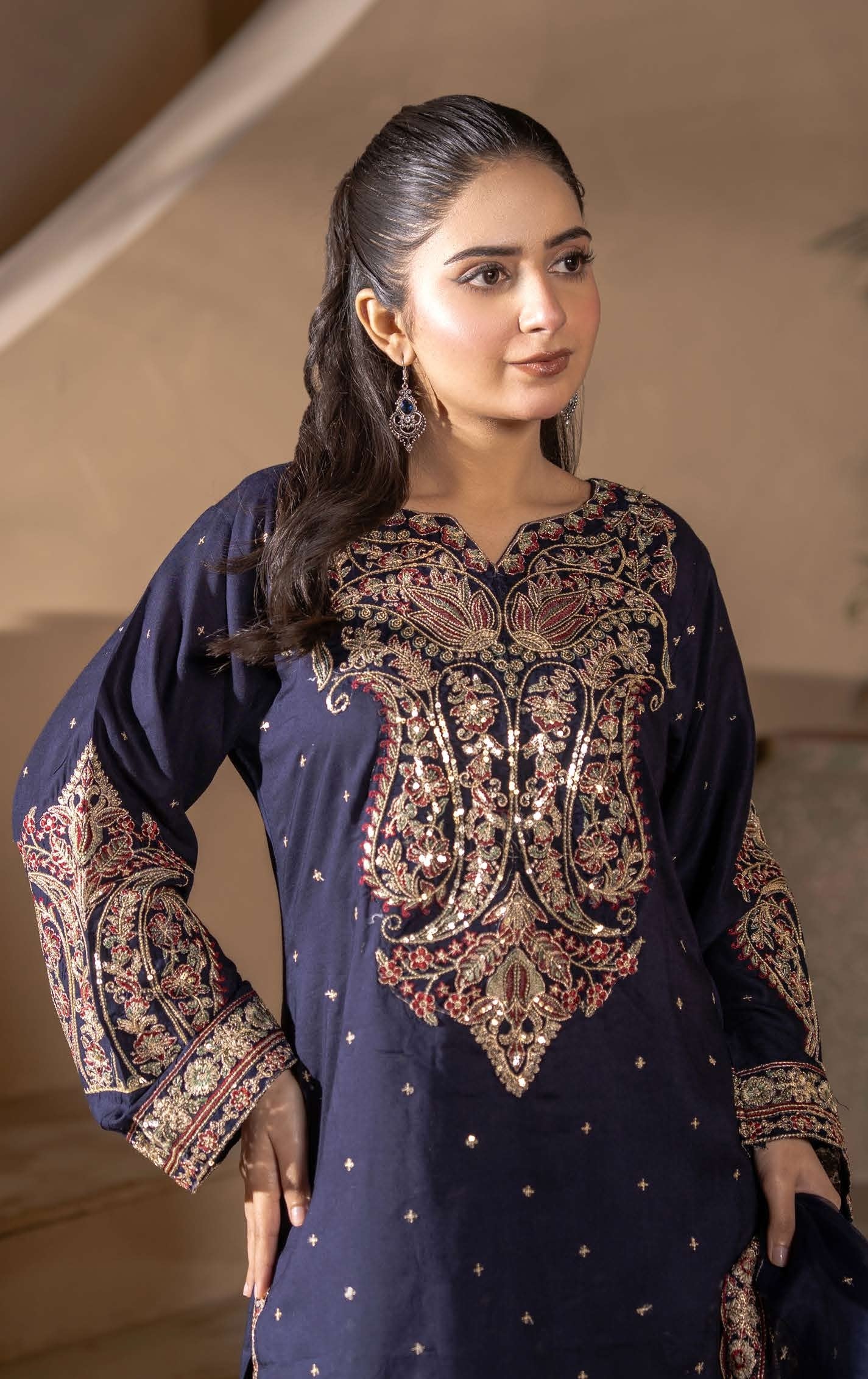 Mother Daughter Linen Embroidered - Navy