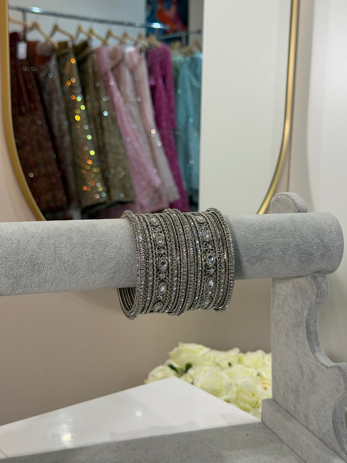 Silver Metal Bangles- 18-teilig