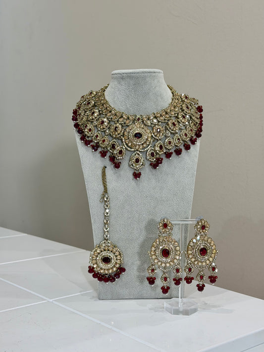 Maroon Jewellery Set