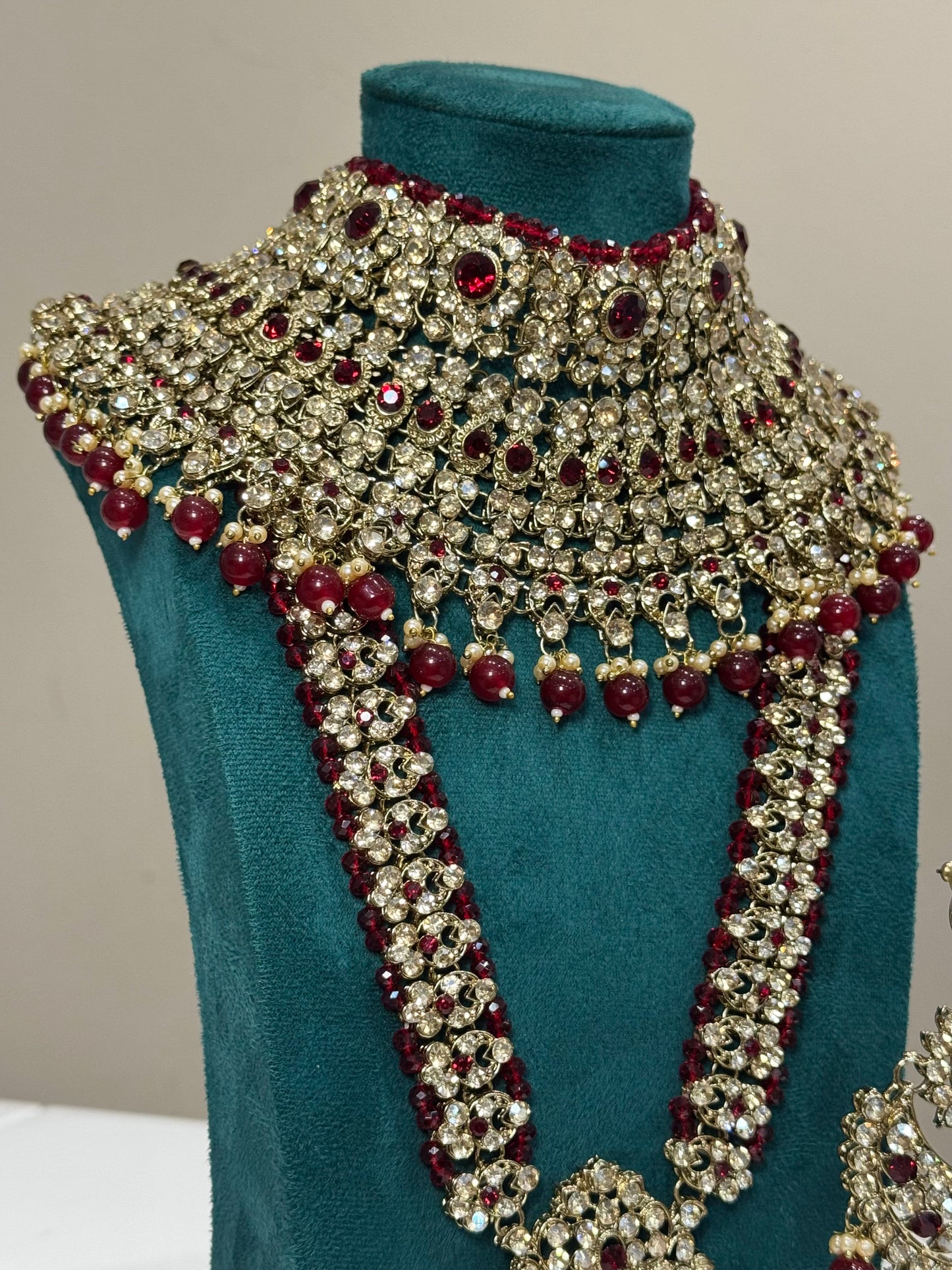 Maroon Bridal Jewellery Set