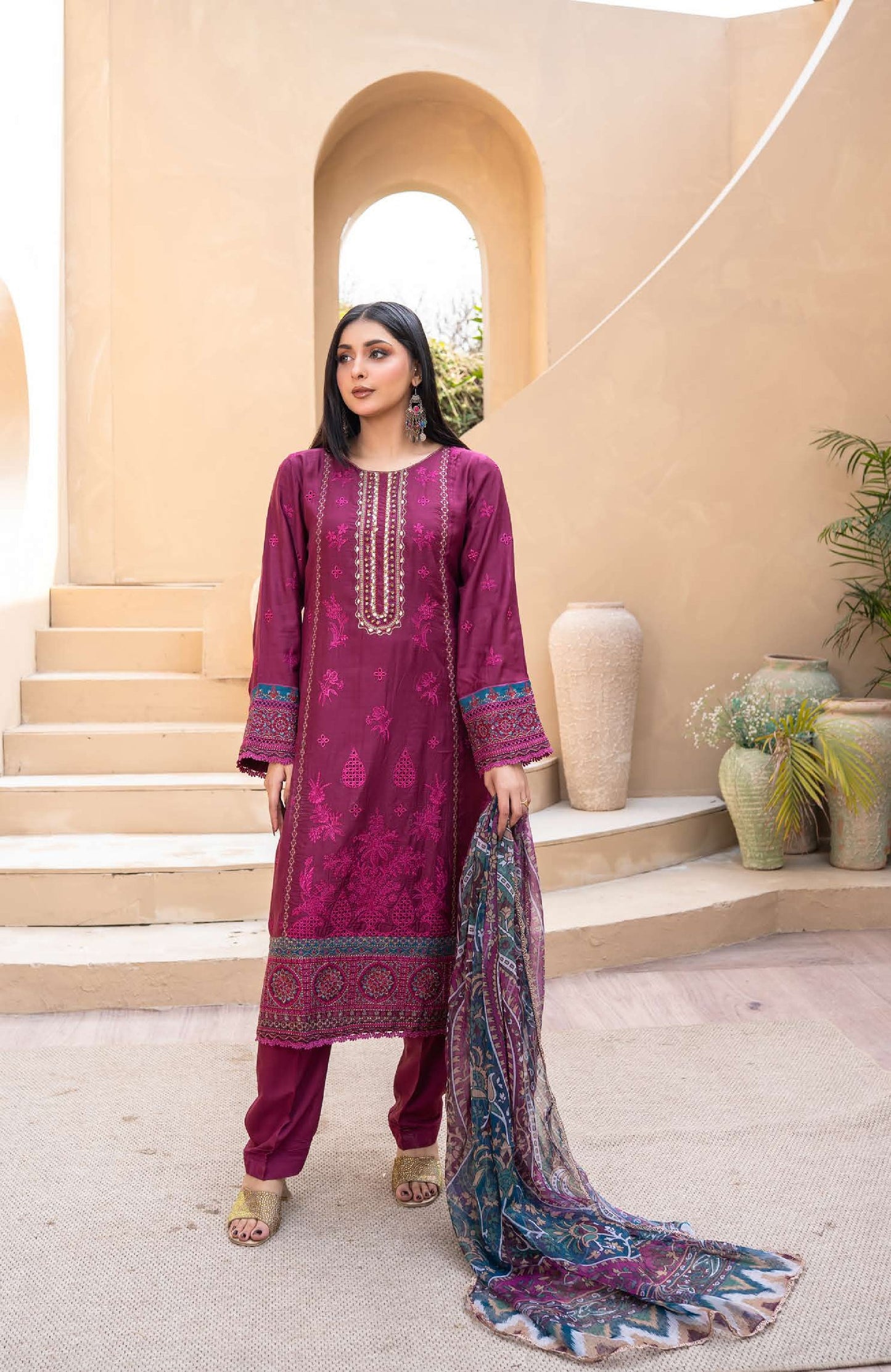 Embroidered Viscose Suit- Maroon