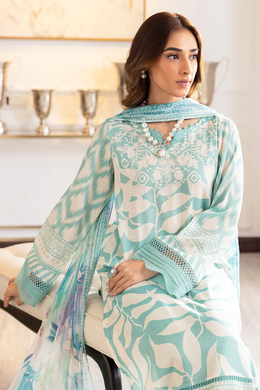 Nureh Signature prints Lawn  - 115