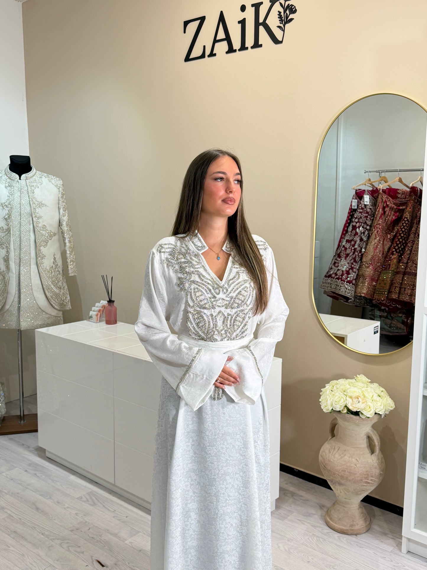white Kaftan + Strass