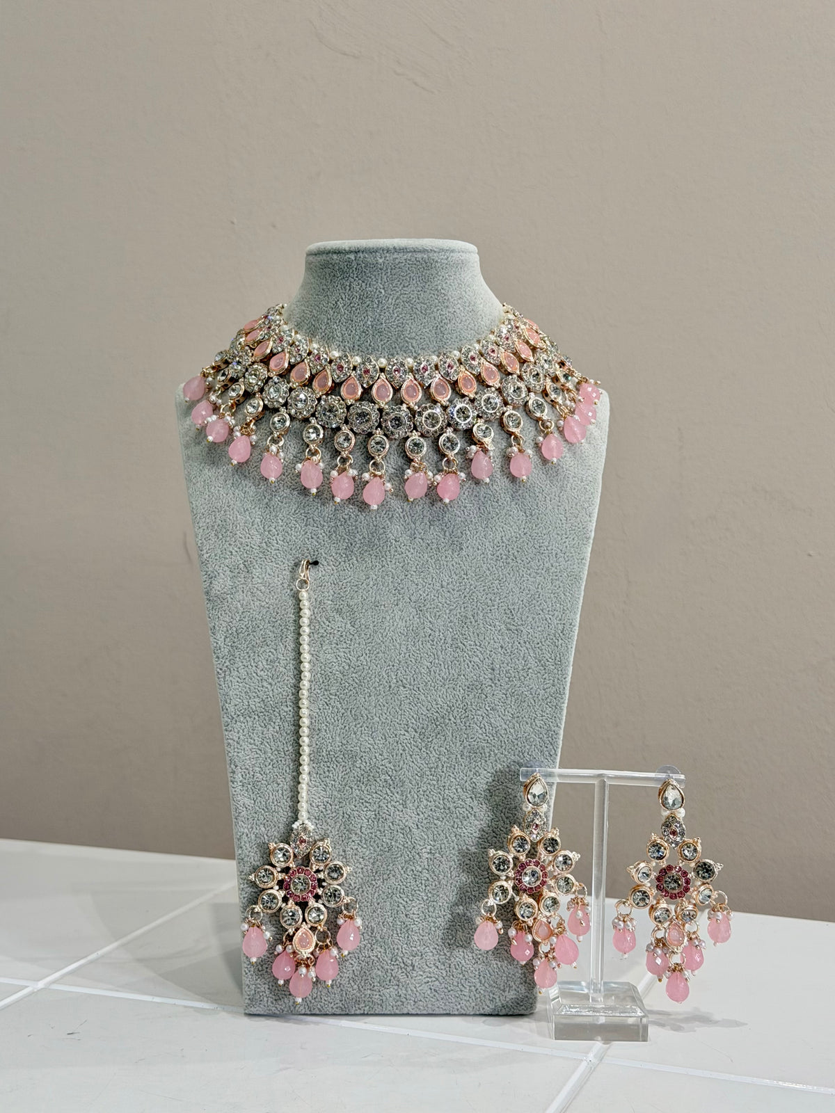 Baby Pink / Rosegold Jewellery Set