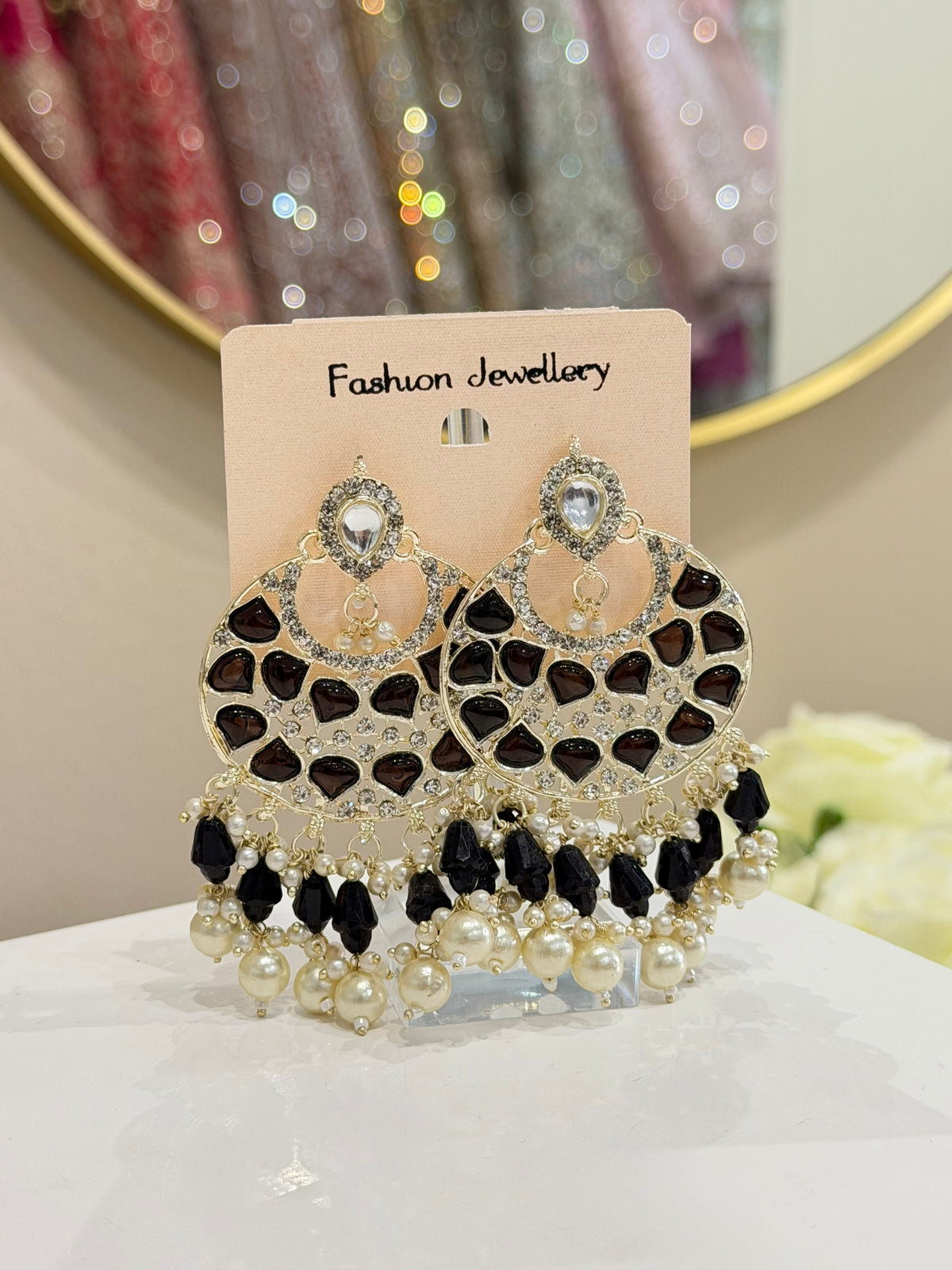 Kanbali Earrings with Pearls