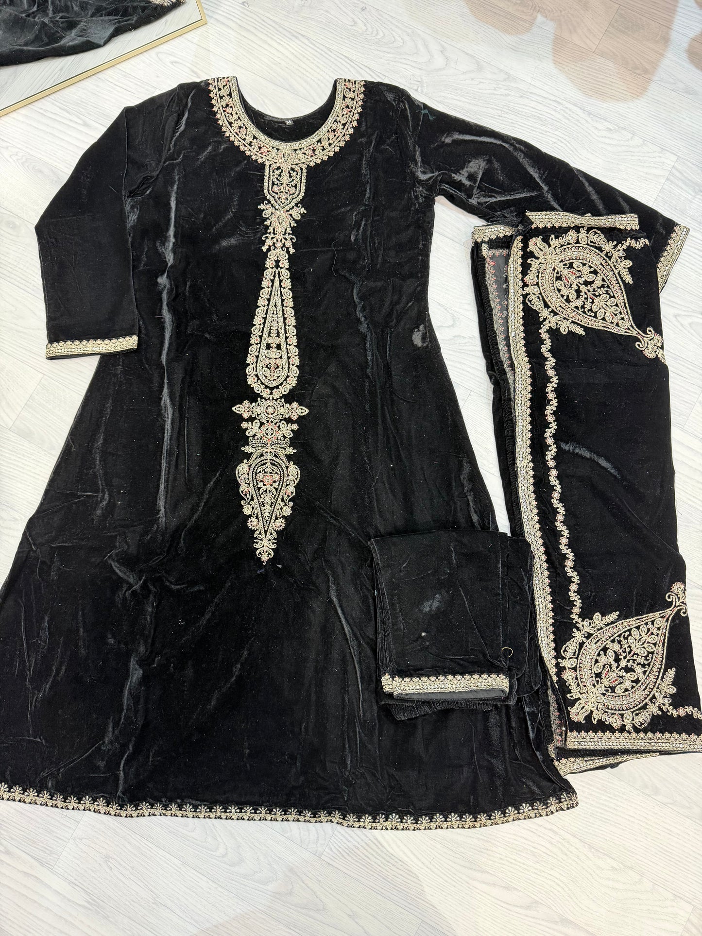 Velvet Festive 3-Piece Suit – Black