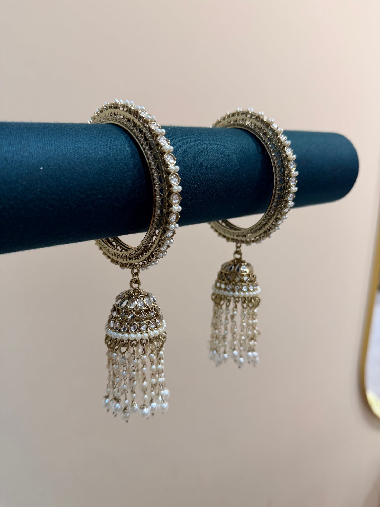 Antik-Gold Jhumka Bangles with hanging Pearls long