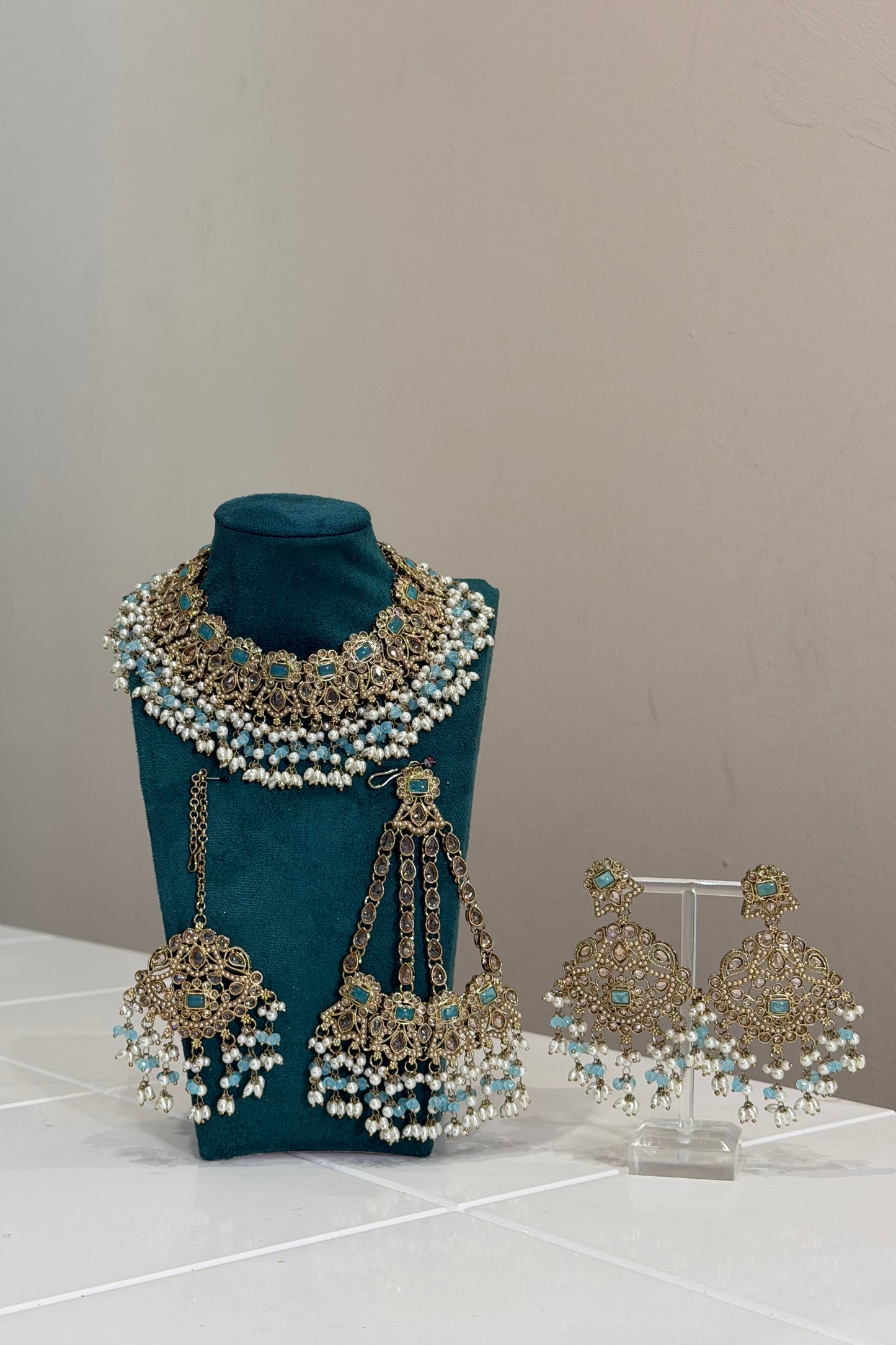 Blue/Gold Jewellery Set