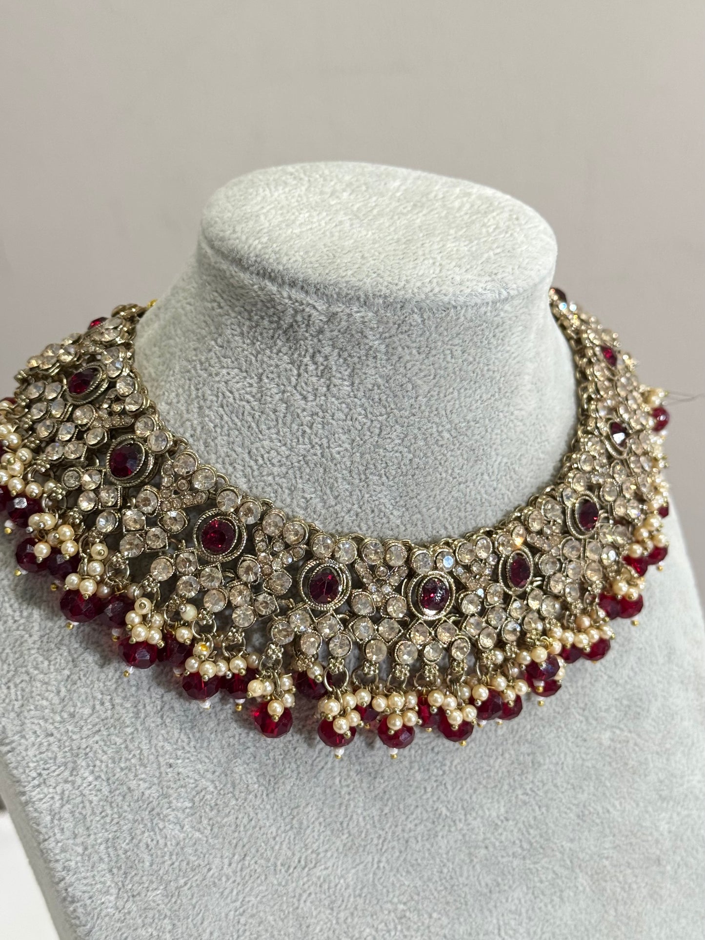 Gold Jewellery Set