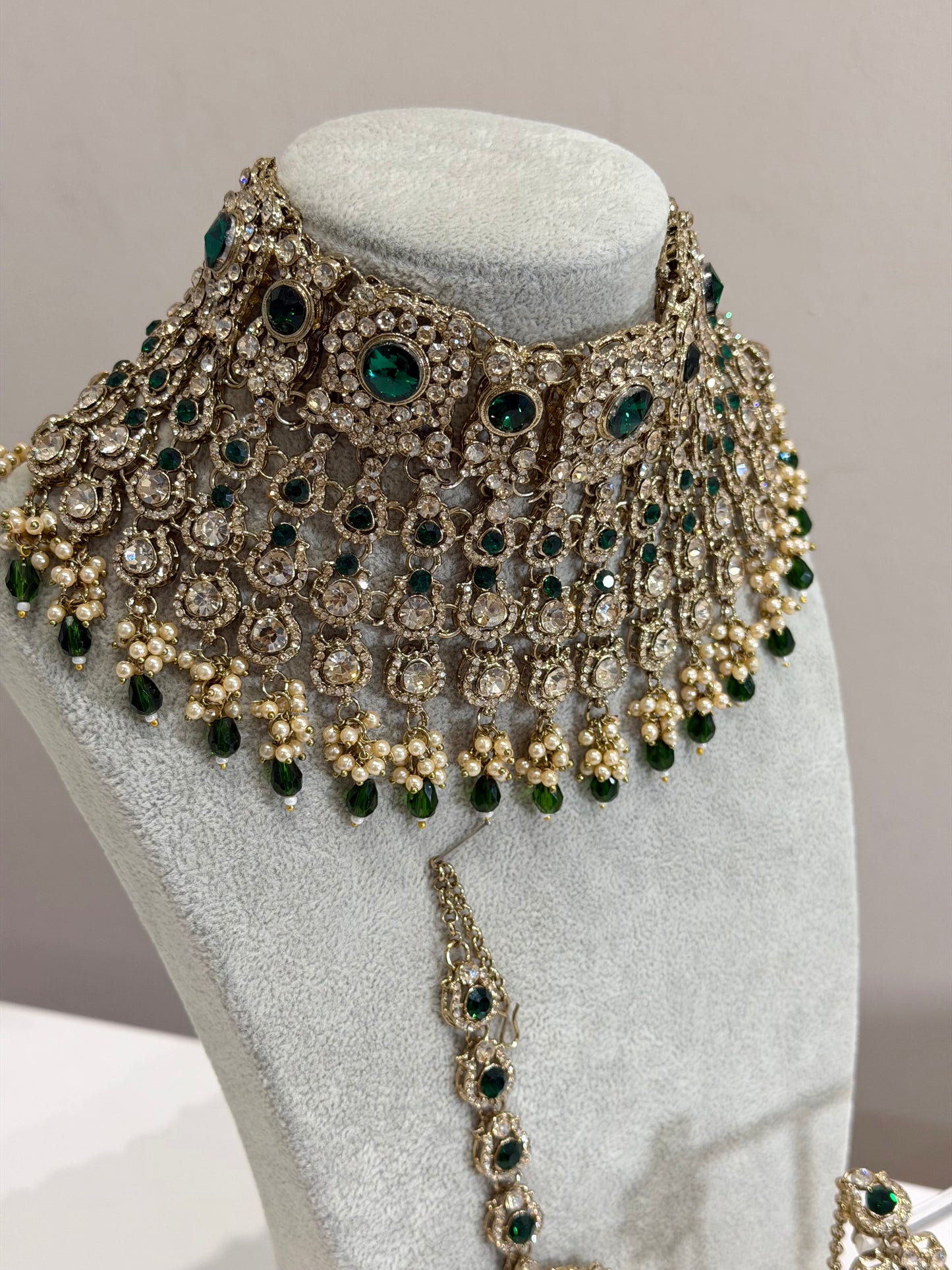 Gold / Green Bridal Jewellery Set