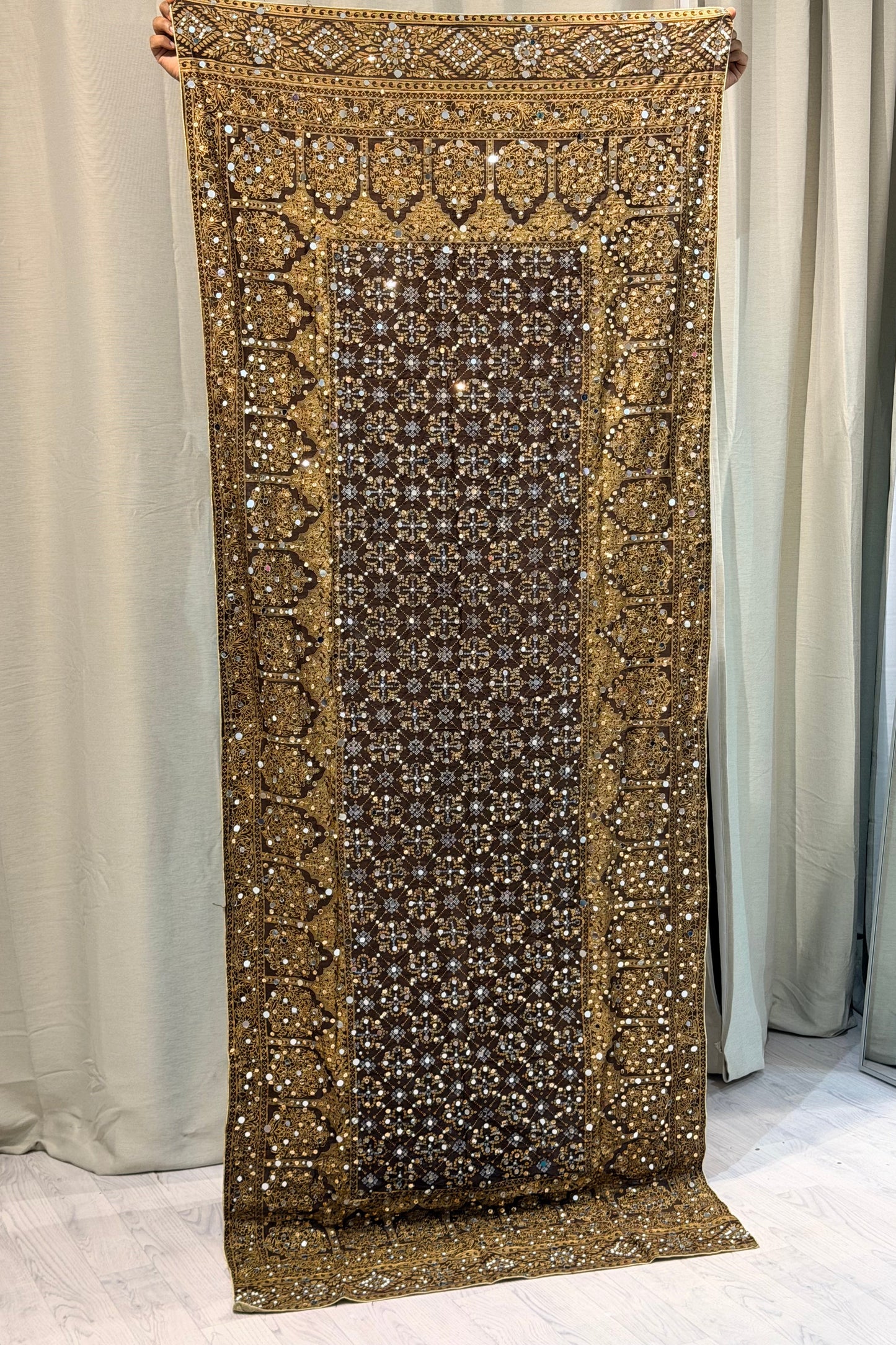 Mirror work Dupatta Braun 2
