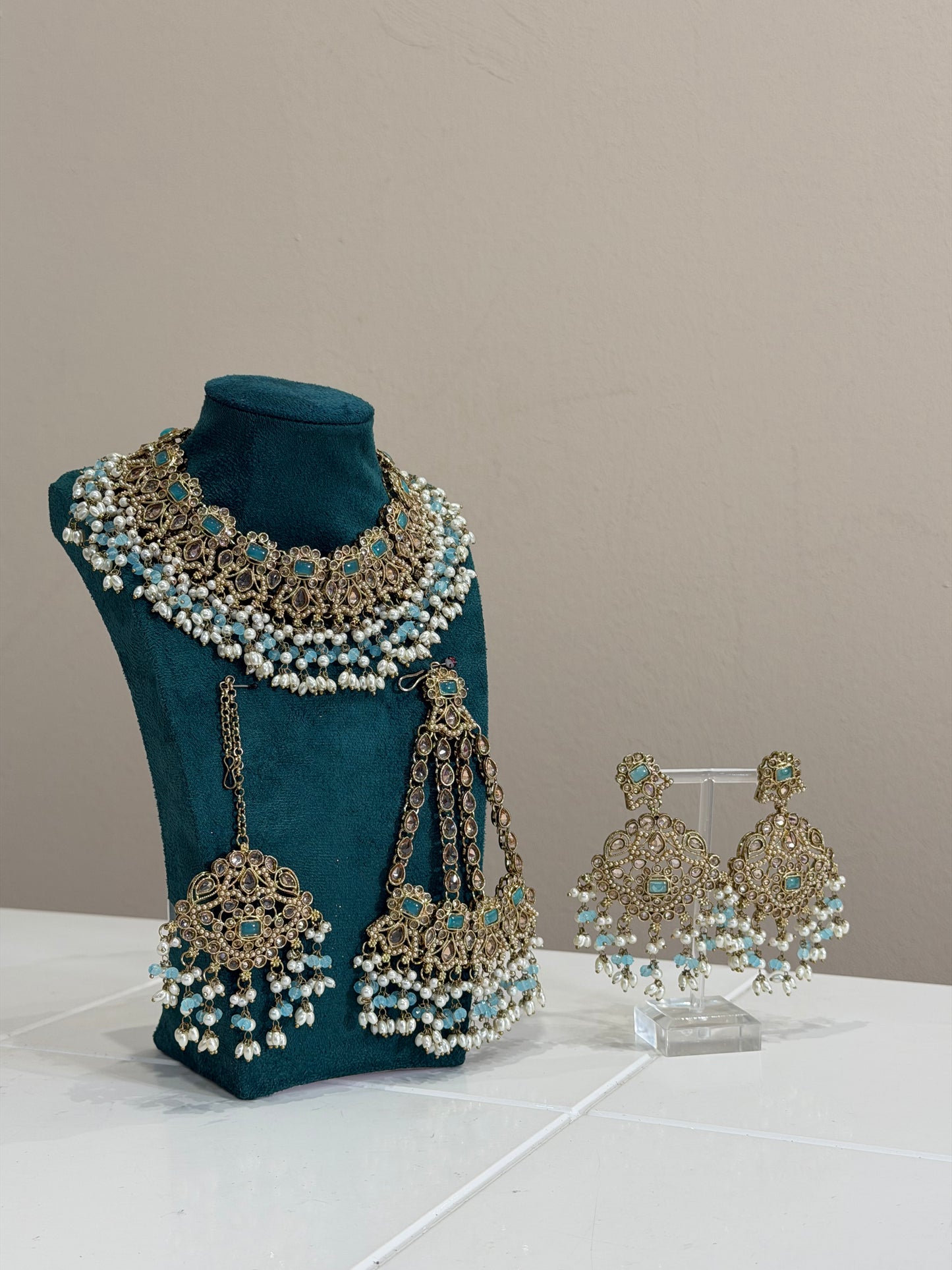 Blue/Gold Jewellery Set