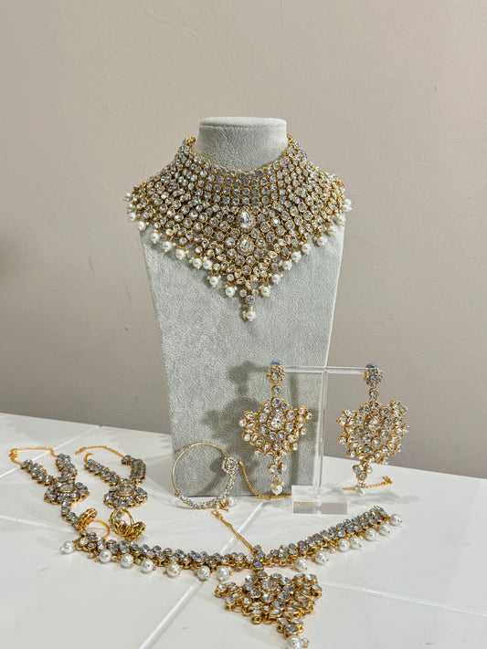 Gold Bridal Jewellery Set