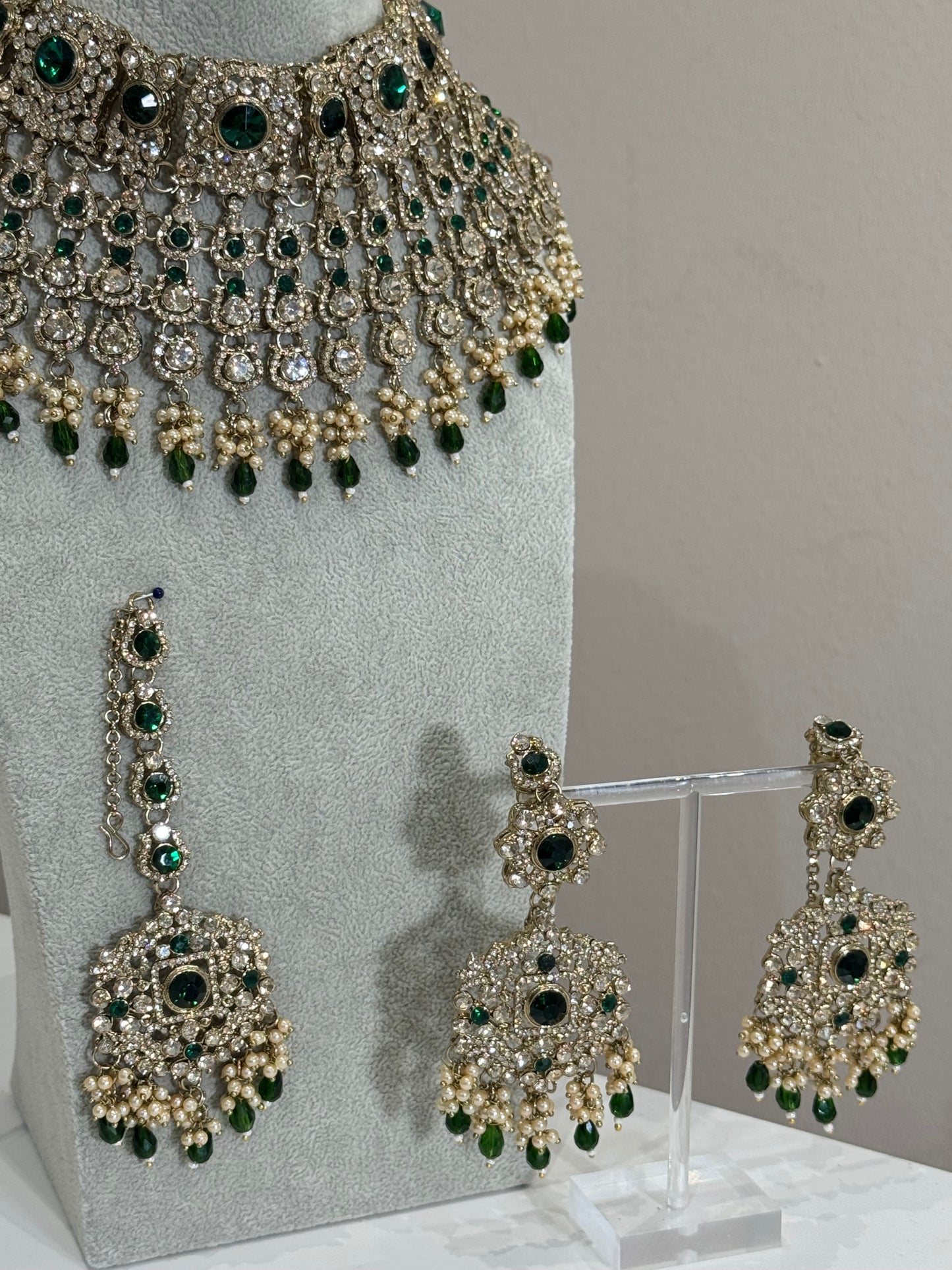 Gold / Green Bridal Jewellery Set