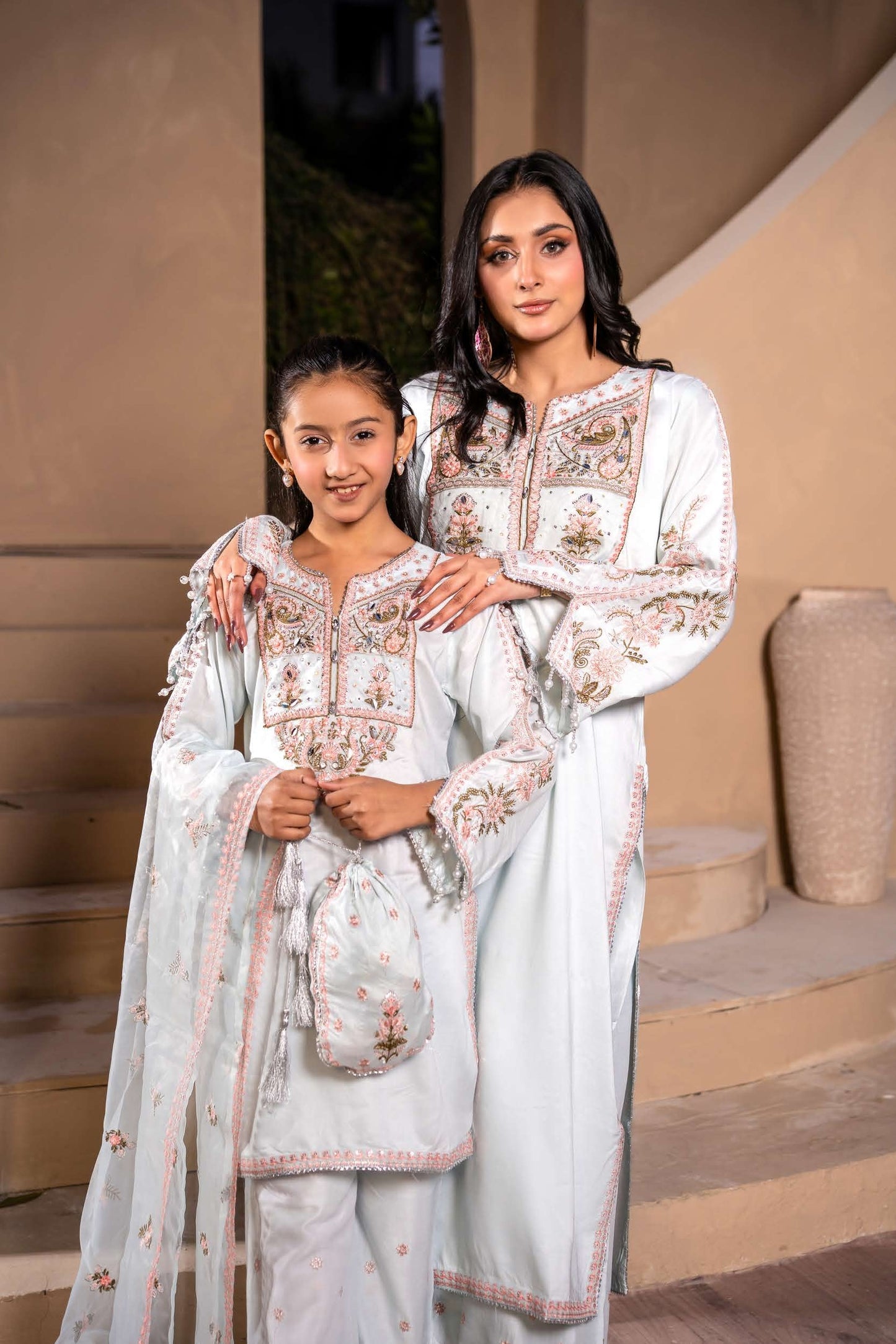 Mother Daughter Linen Embroidered - Mint Blue