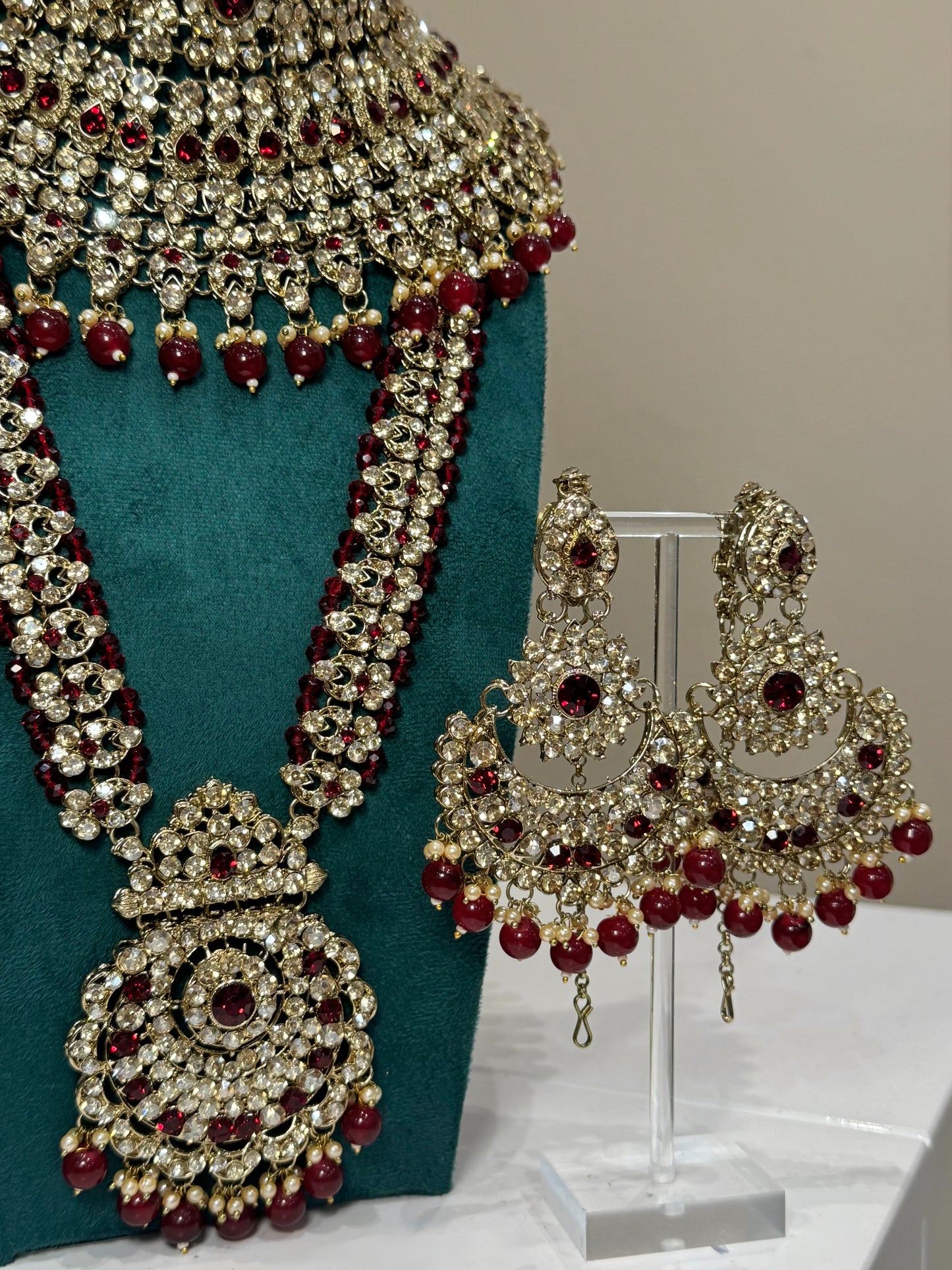 Maroon Bridal Jewellery Set