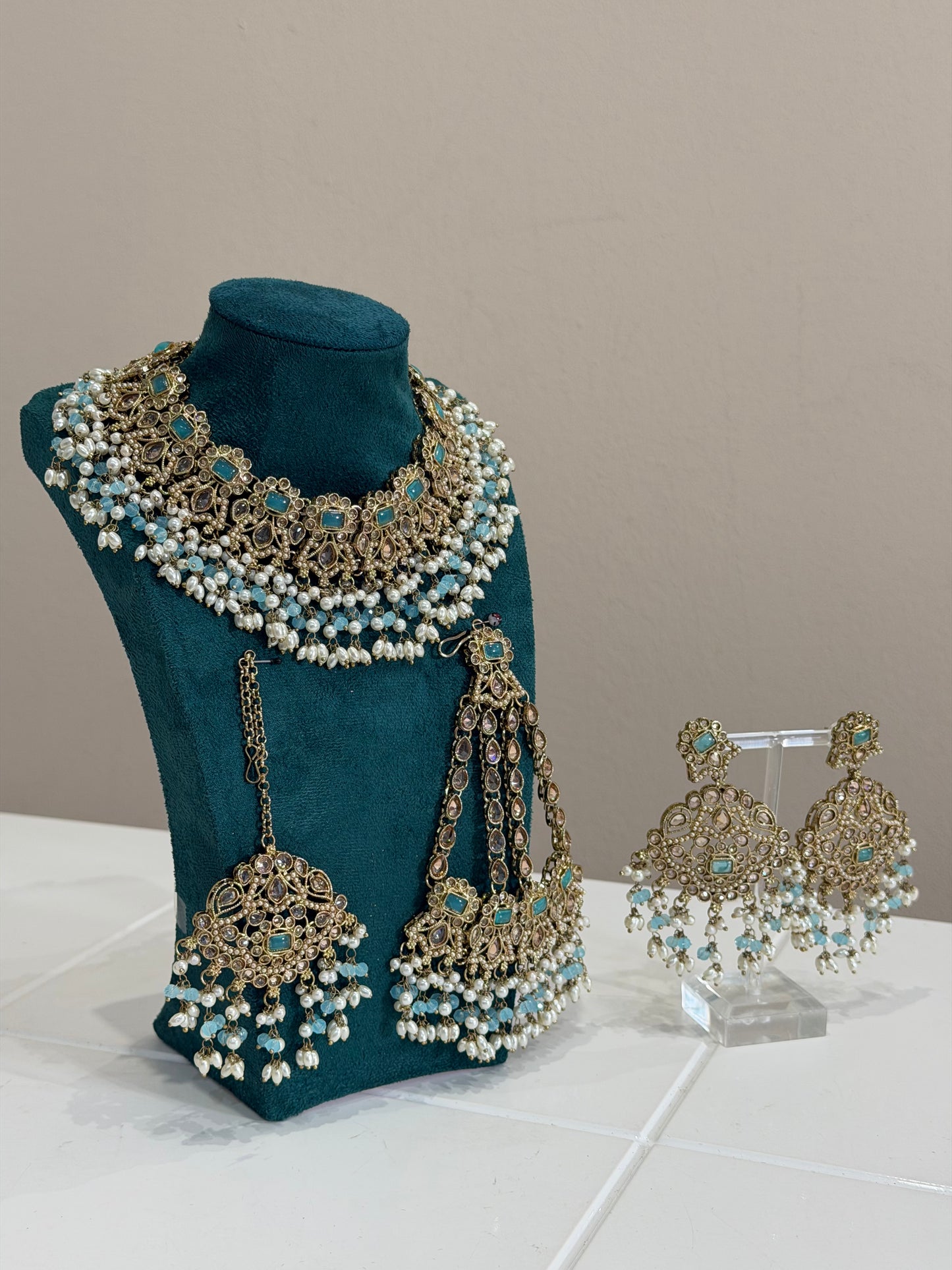 Blue/Gold Jewellery Set