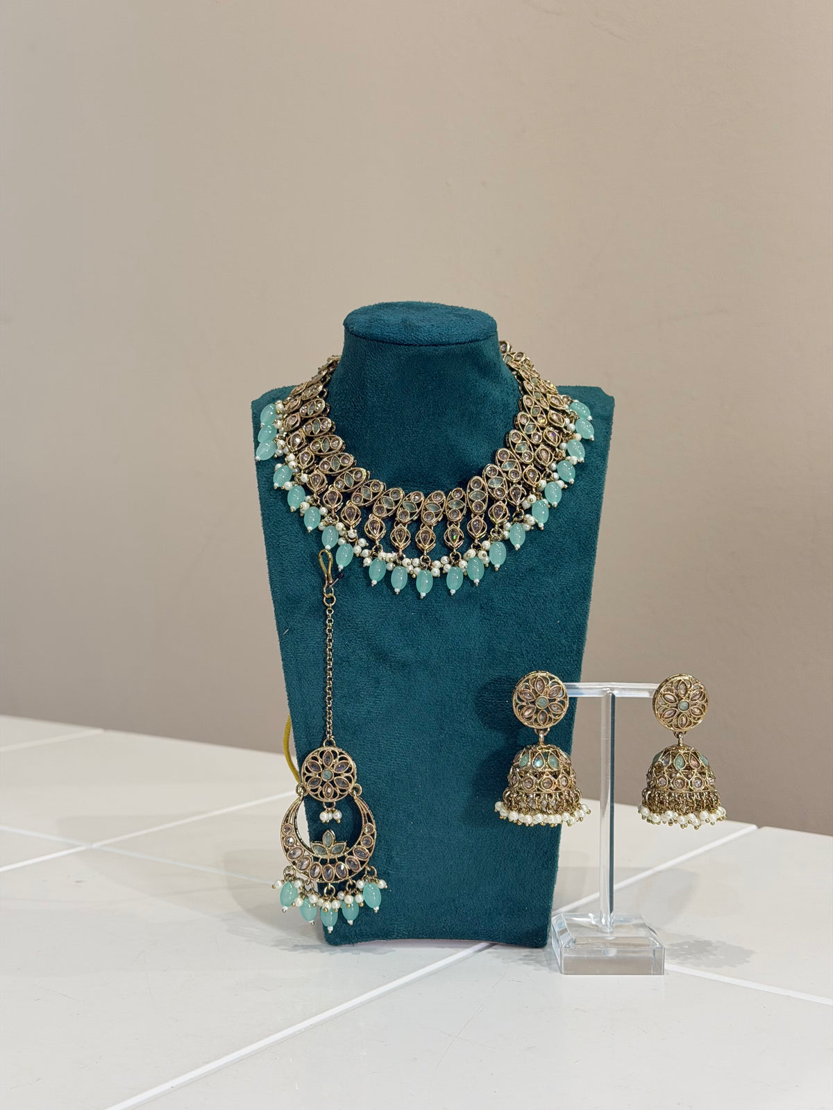 Blue Mint Jewellery Set
