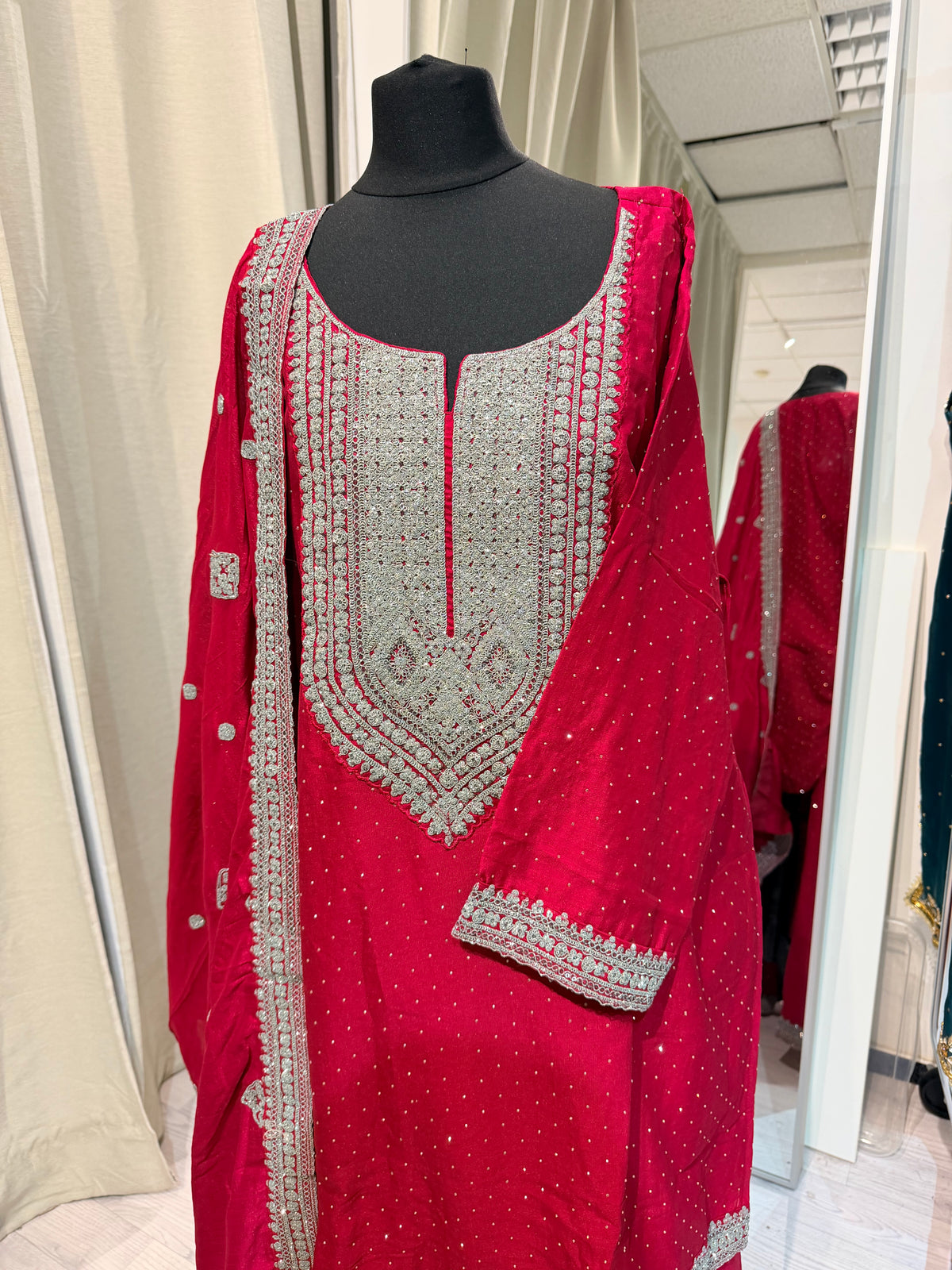 Plus Size Sharara Set (3-teilig)- Maroon