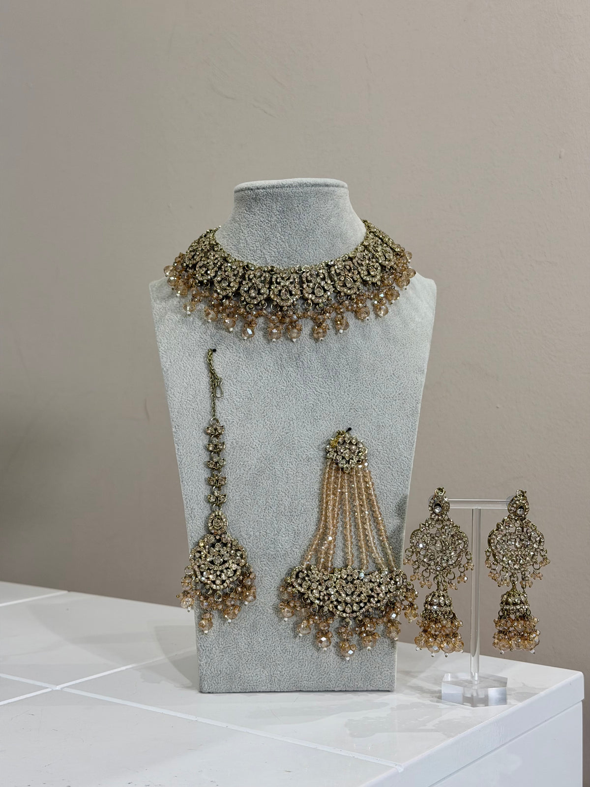 Golden Jewellery Set