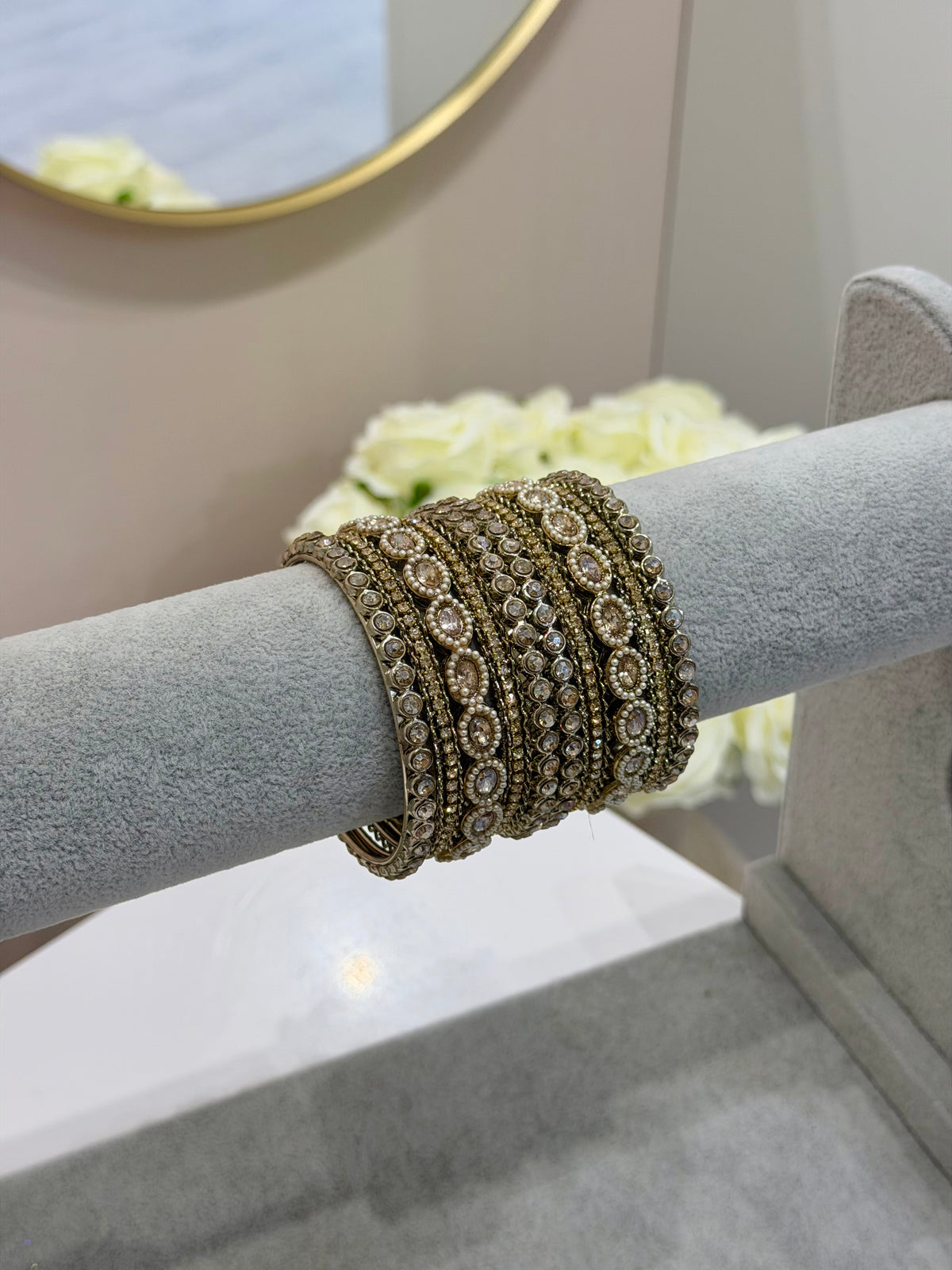 Gold Mini Oval Metal Bangles -  10-teilig