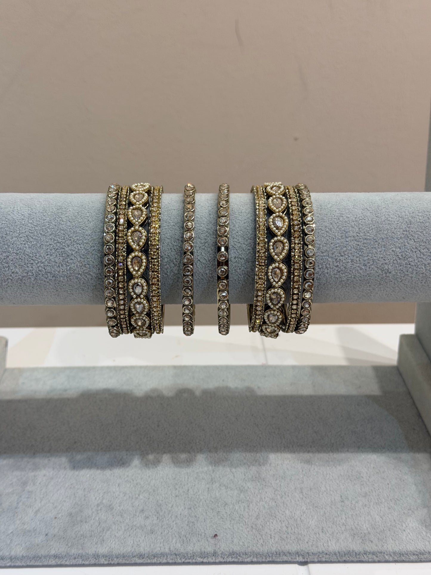 Antik Gold Metal Bangle-  (10-teilig)