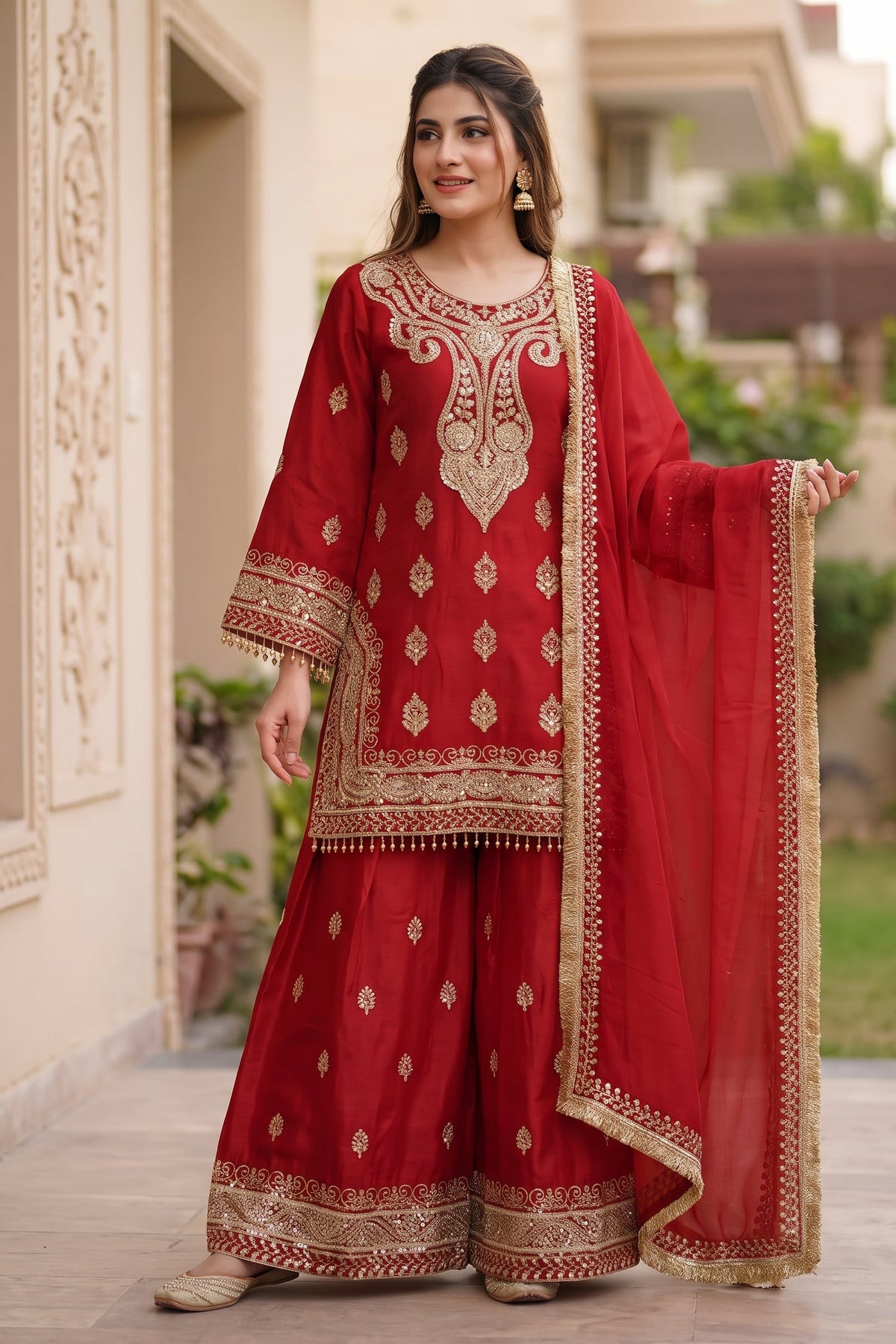 Designer Partywear-Set aus Chinon-Seide - Rot