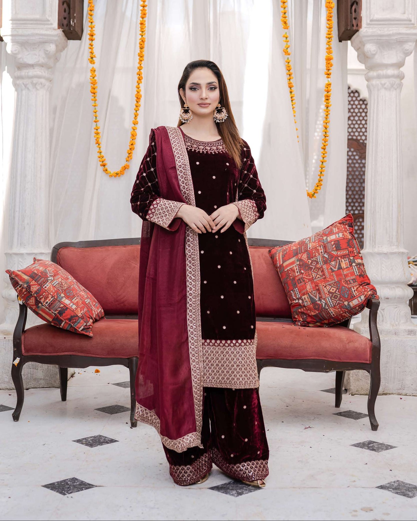 Festlicher Velvet Suit – Luxuriöser 3-teilig- Maroon