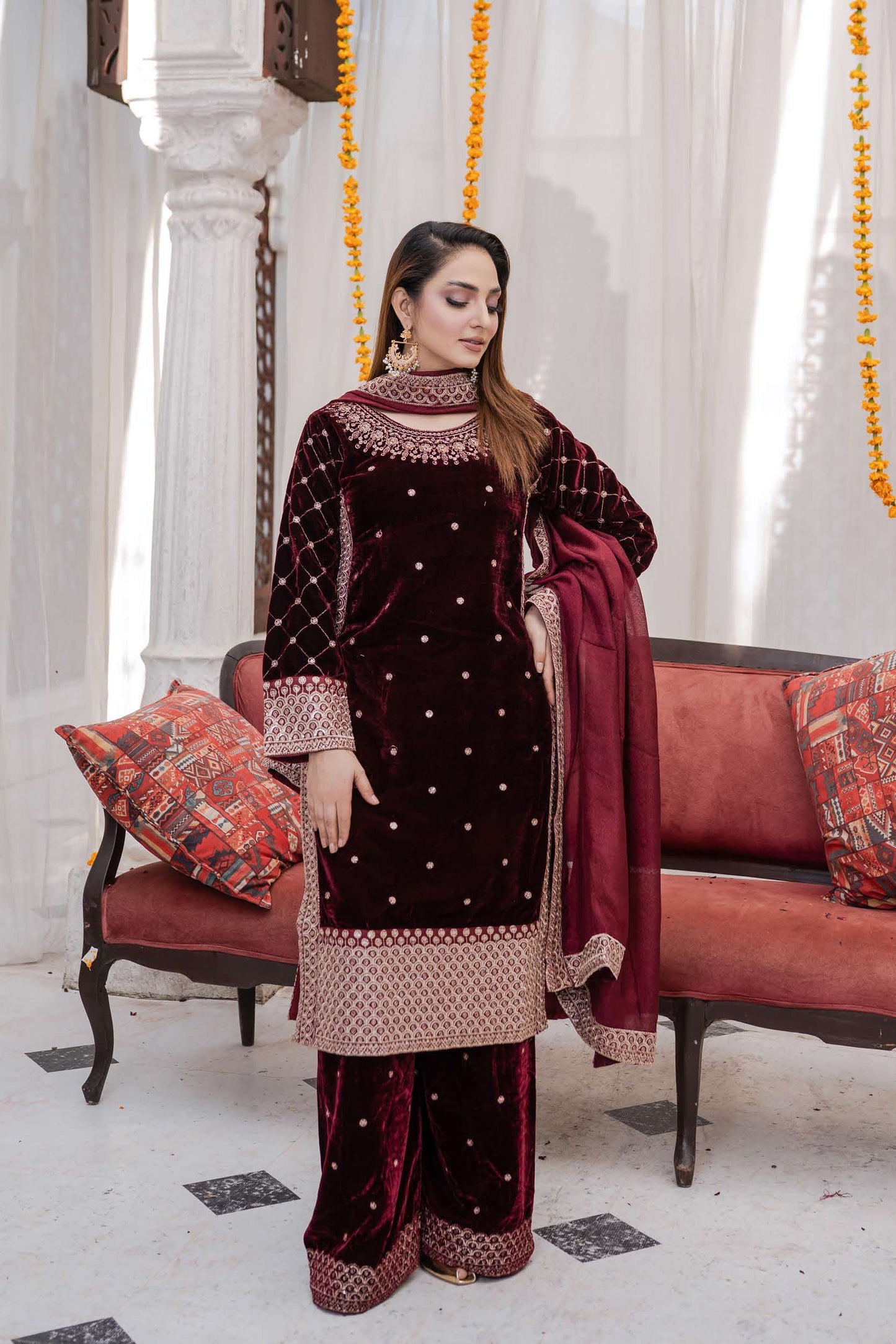 Festlicher Velvet Suit – Luxuriöser 3-teilig- Maroon