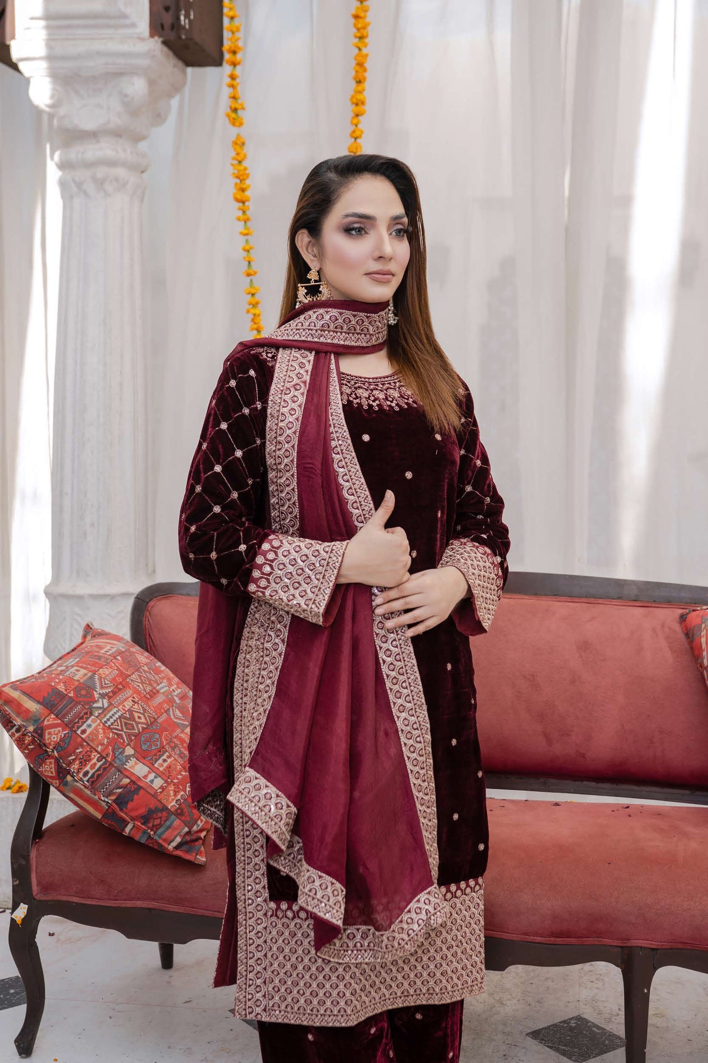 Festlicher Velvet Suit – Luxuriöser 3-teilig- Maroon