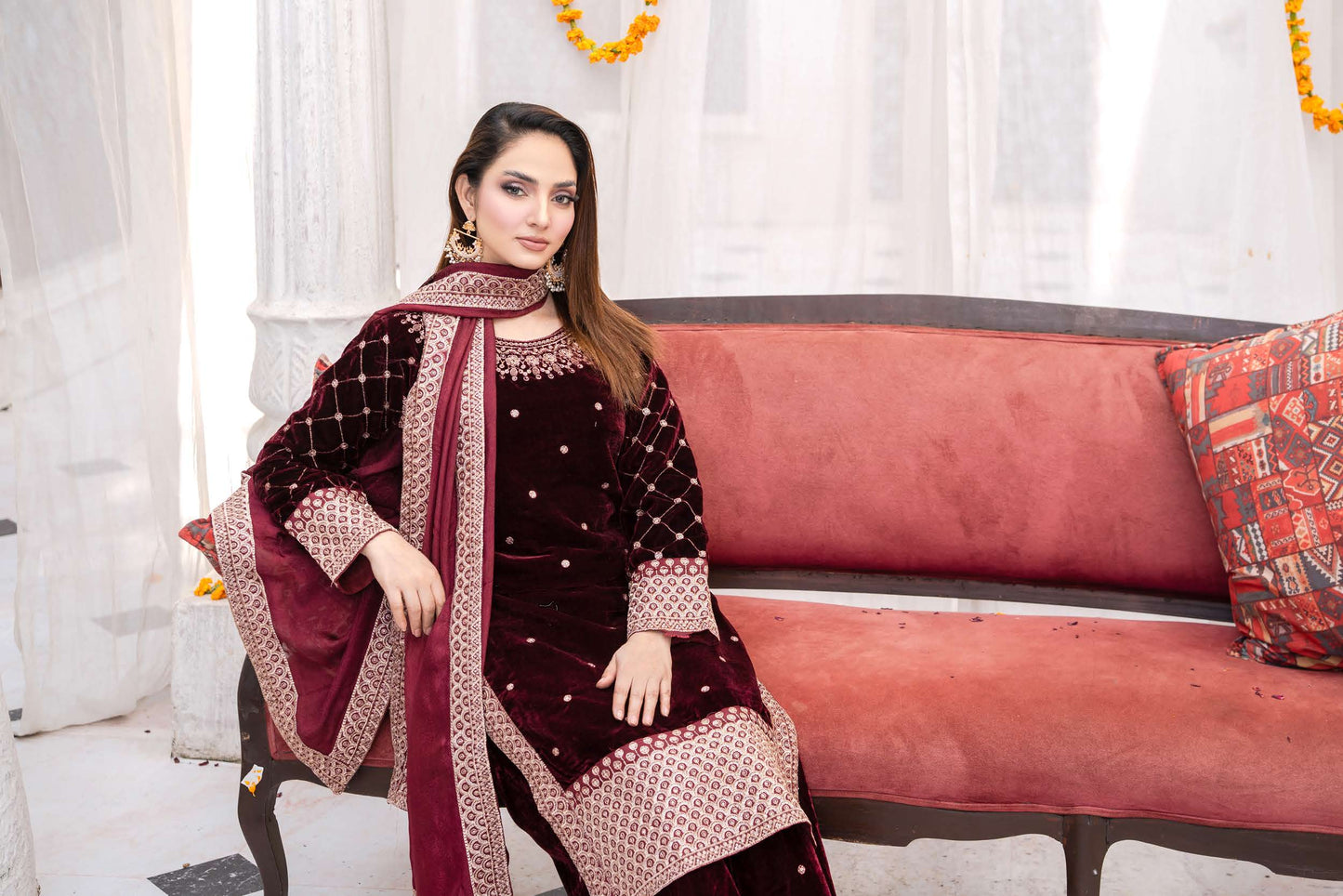 Festlicher Velvet Suit – Luxuriöser 3-teilig- Maroon