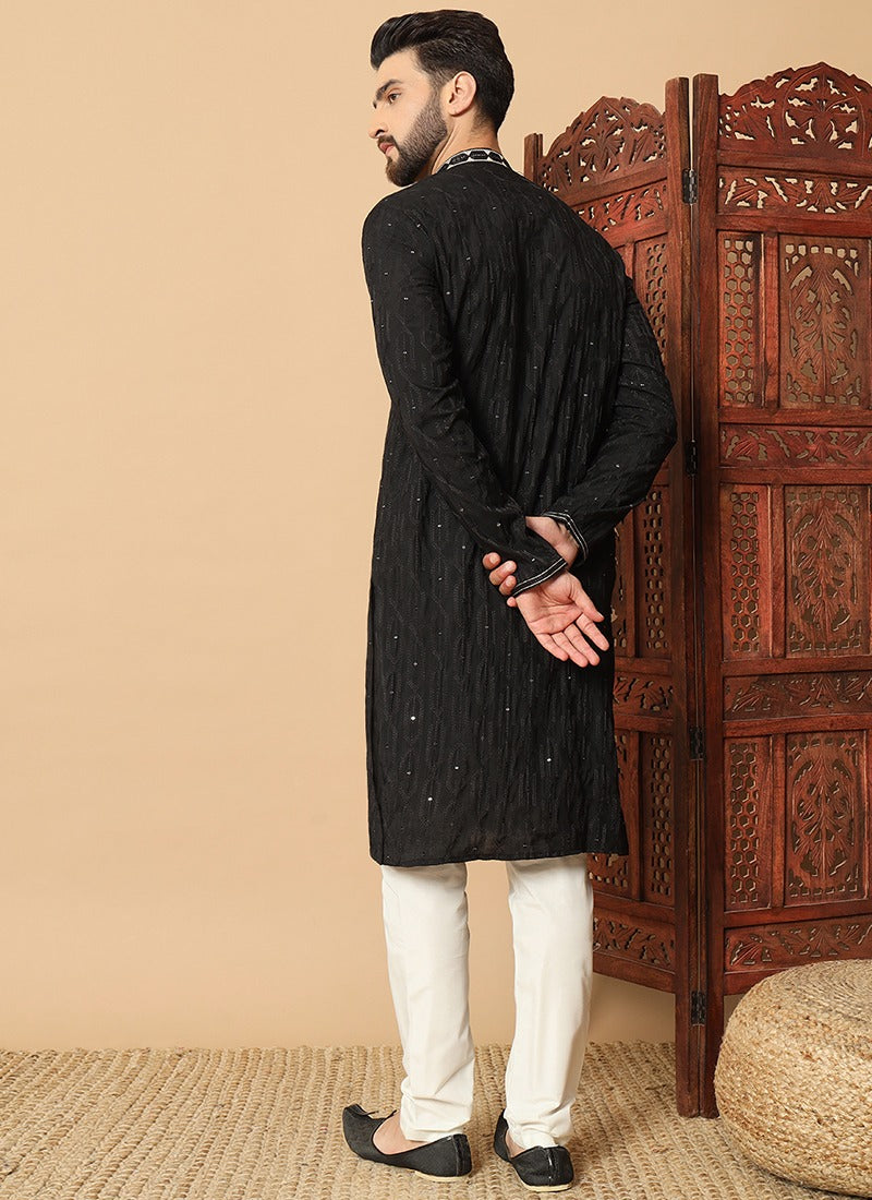 Schwarz Kurta Pajama aus Art Silk – Festliche Herrenmode