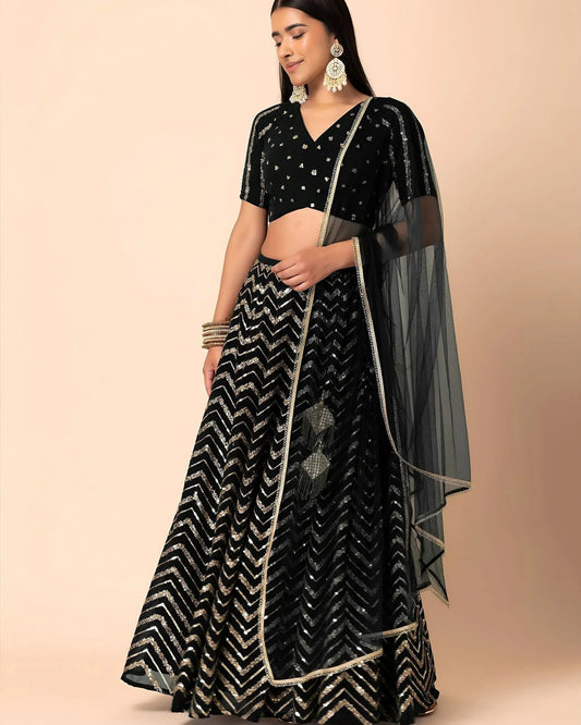 Black Embroided Georgette Lehenga Choli mit Net Dupatta